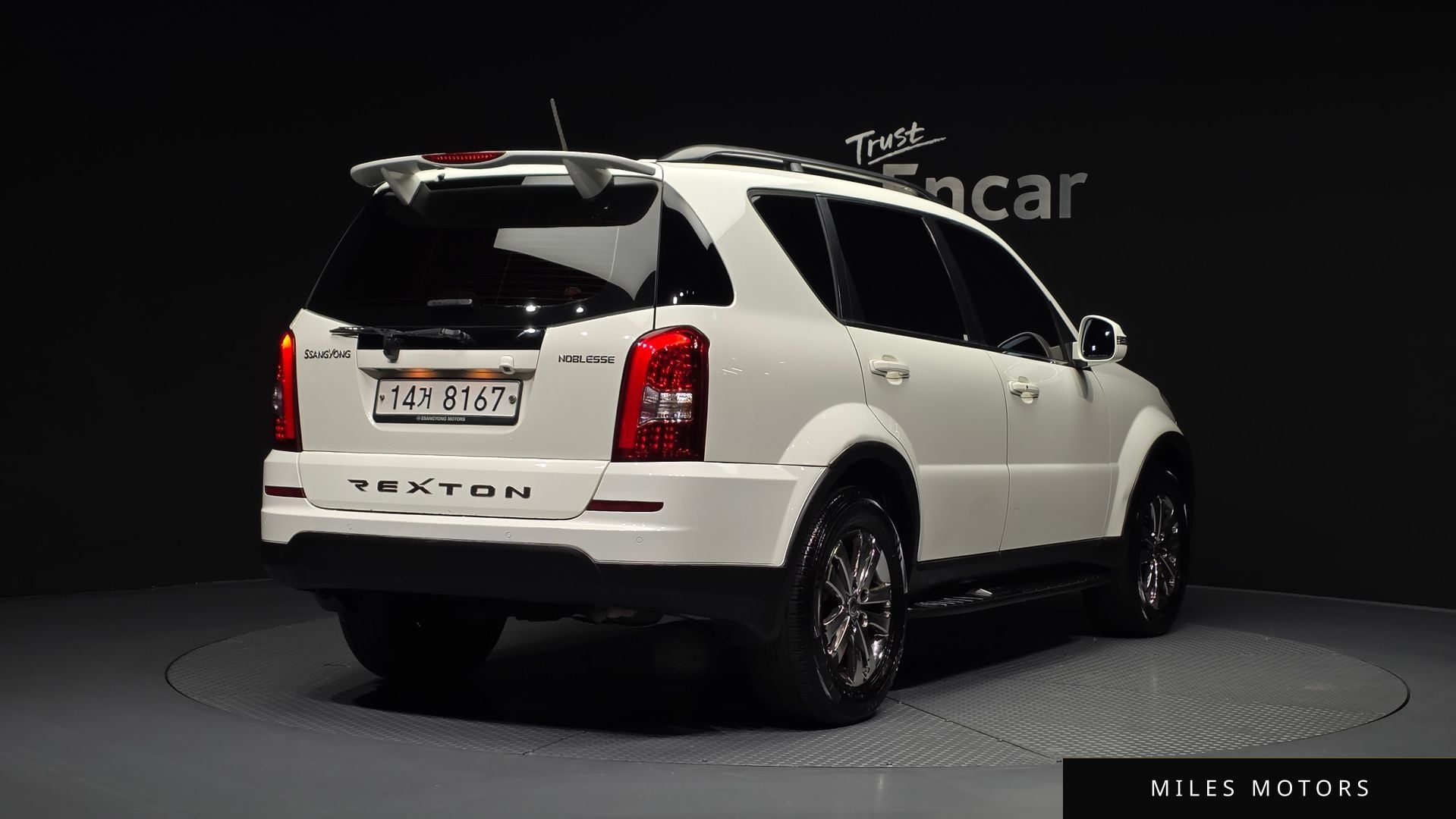 KG Mobility 렉스턴 W 2014 — миниатюра 2