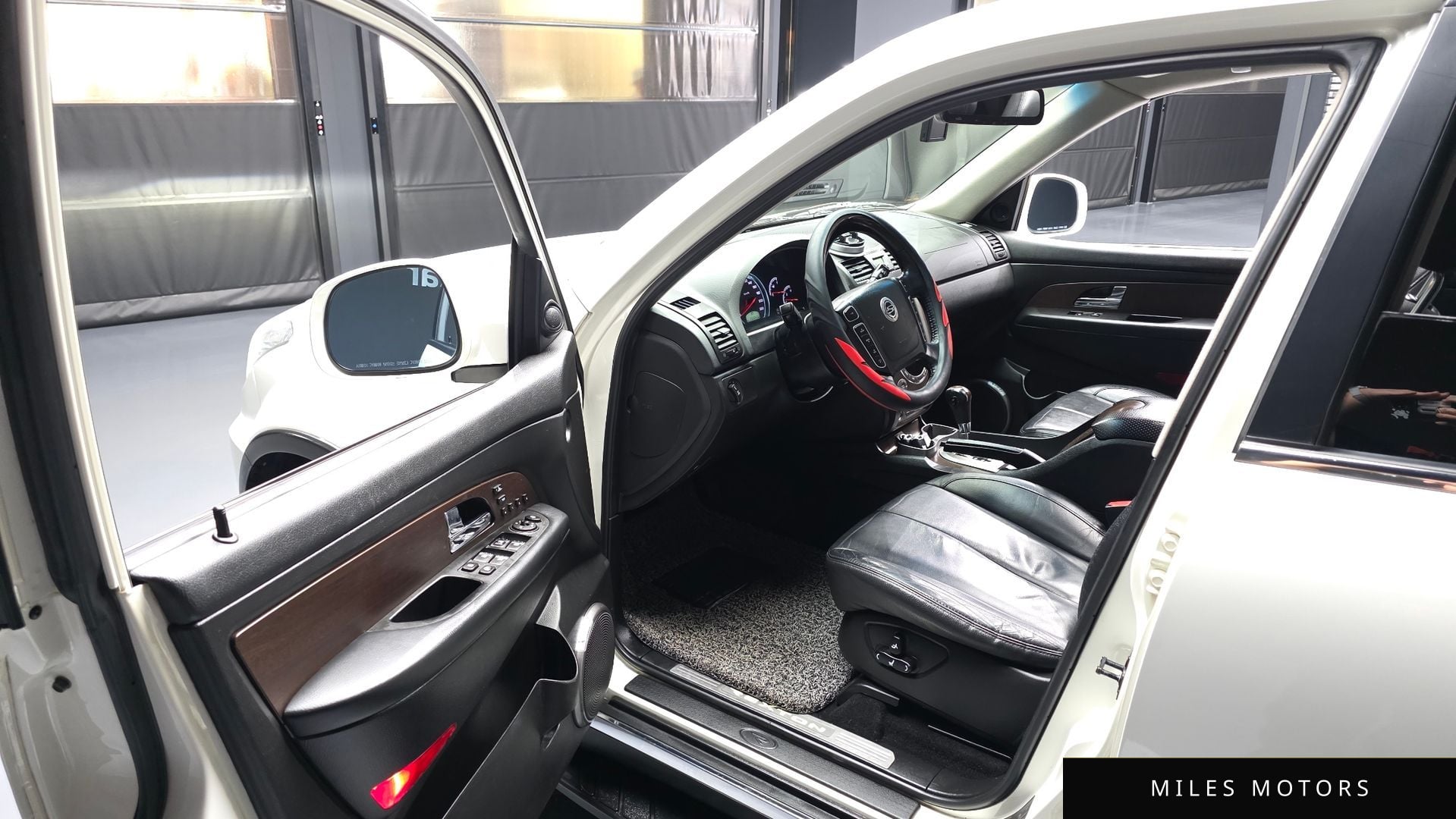KG Mobility 렉스턴 W 2014 — миниатюра 10