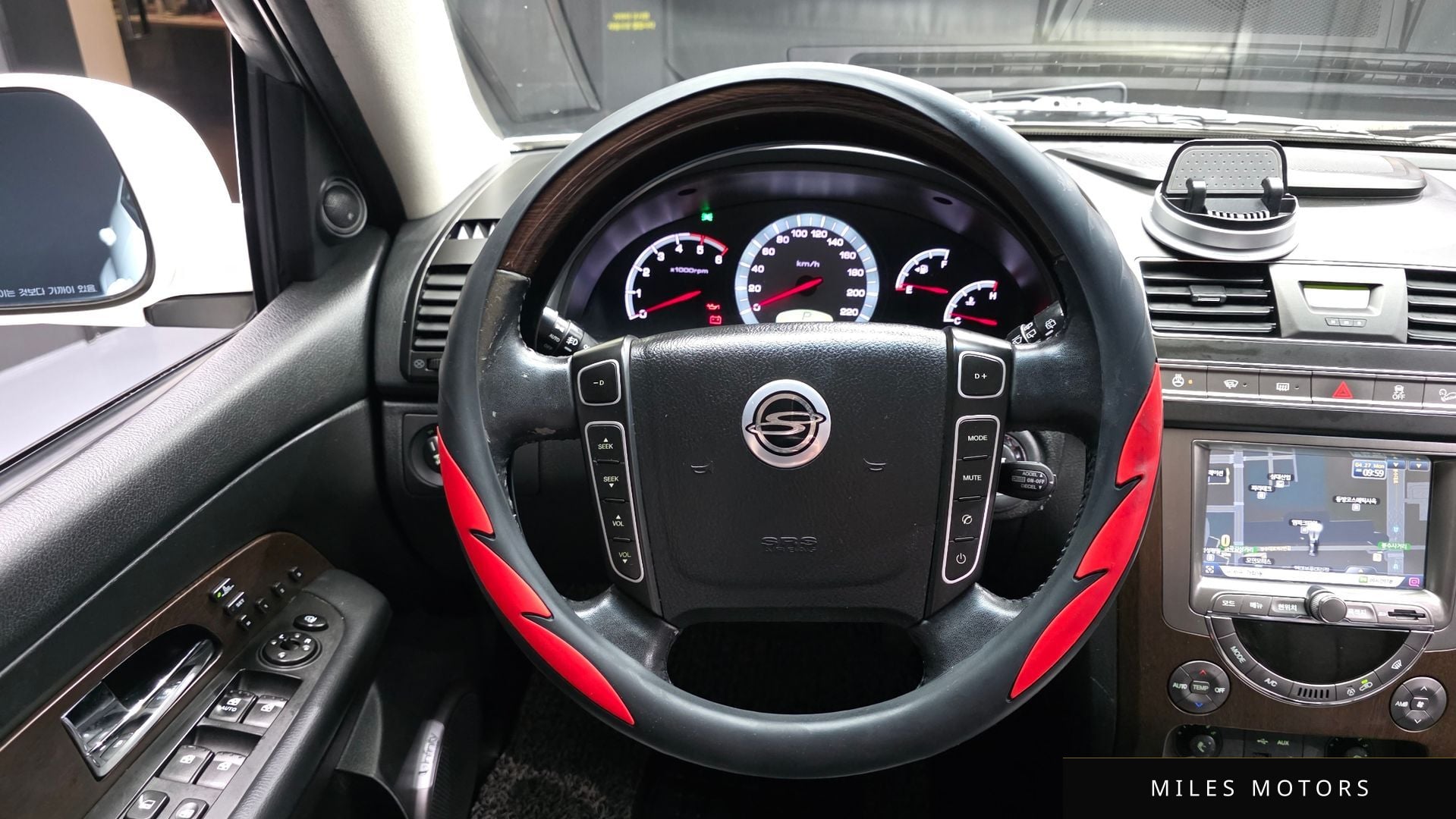 KG Mobility 렉스턴 W 2014 — миниатюра 13