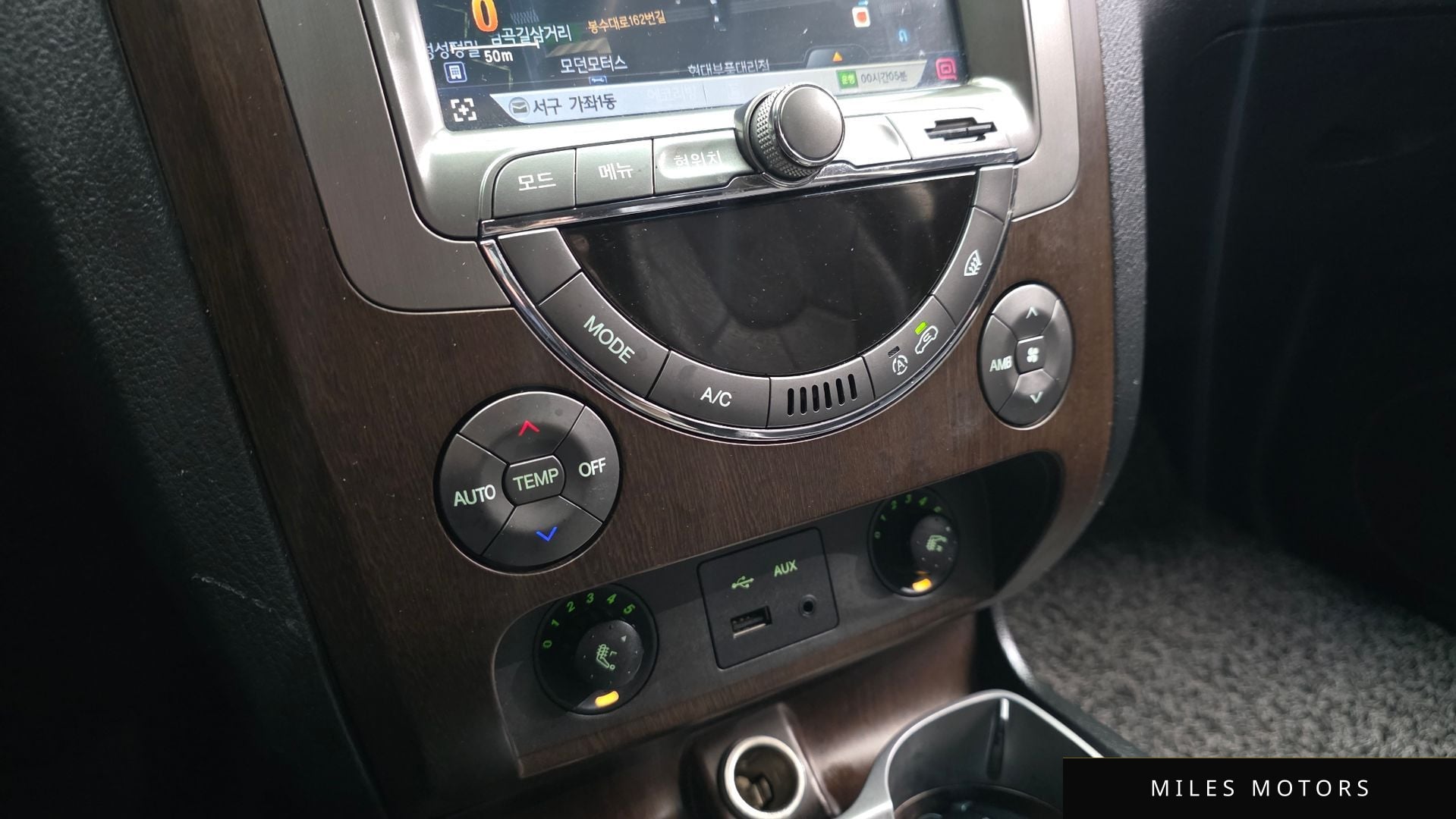 KG Mobility 렉스턴 W 2014 — миниатюра 17
