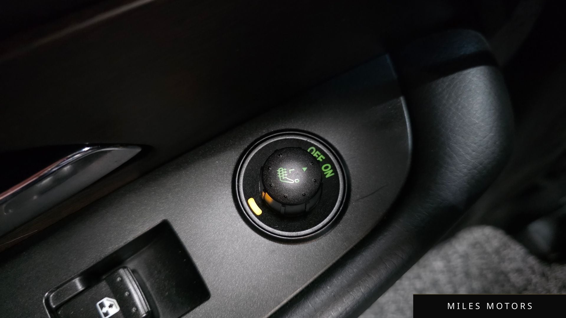 KG Mobility 렉스턴 W 2014 — миниатюра 19