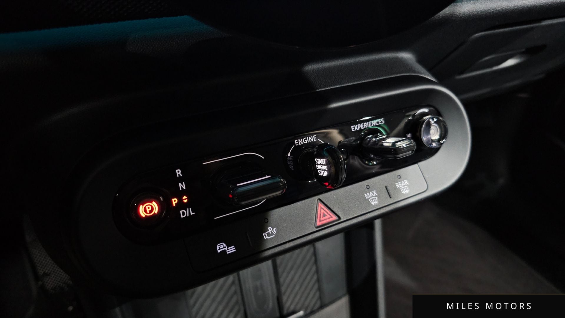 MINI Cooper 2025 — миниатюра 11