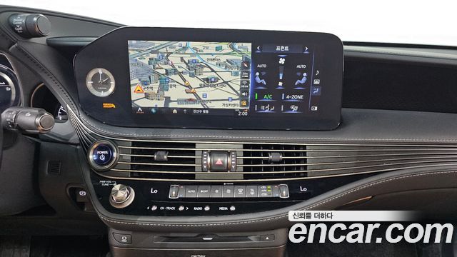 Лексус LS500h 2021 — миниатюра 18