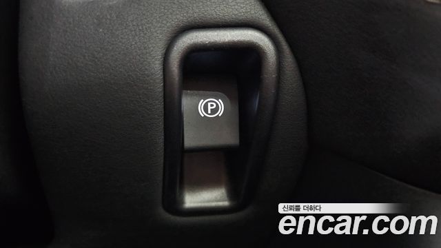 Лексус LS500h 2021 — миниатюра 37