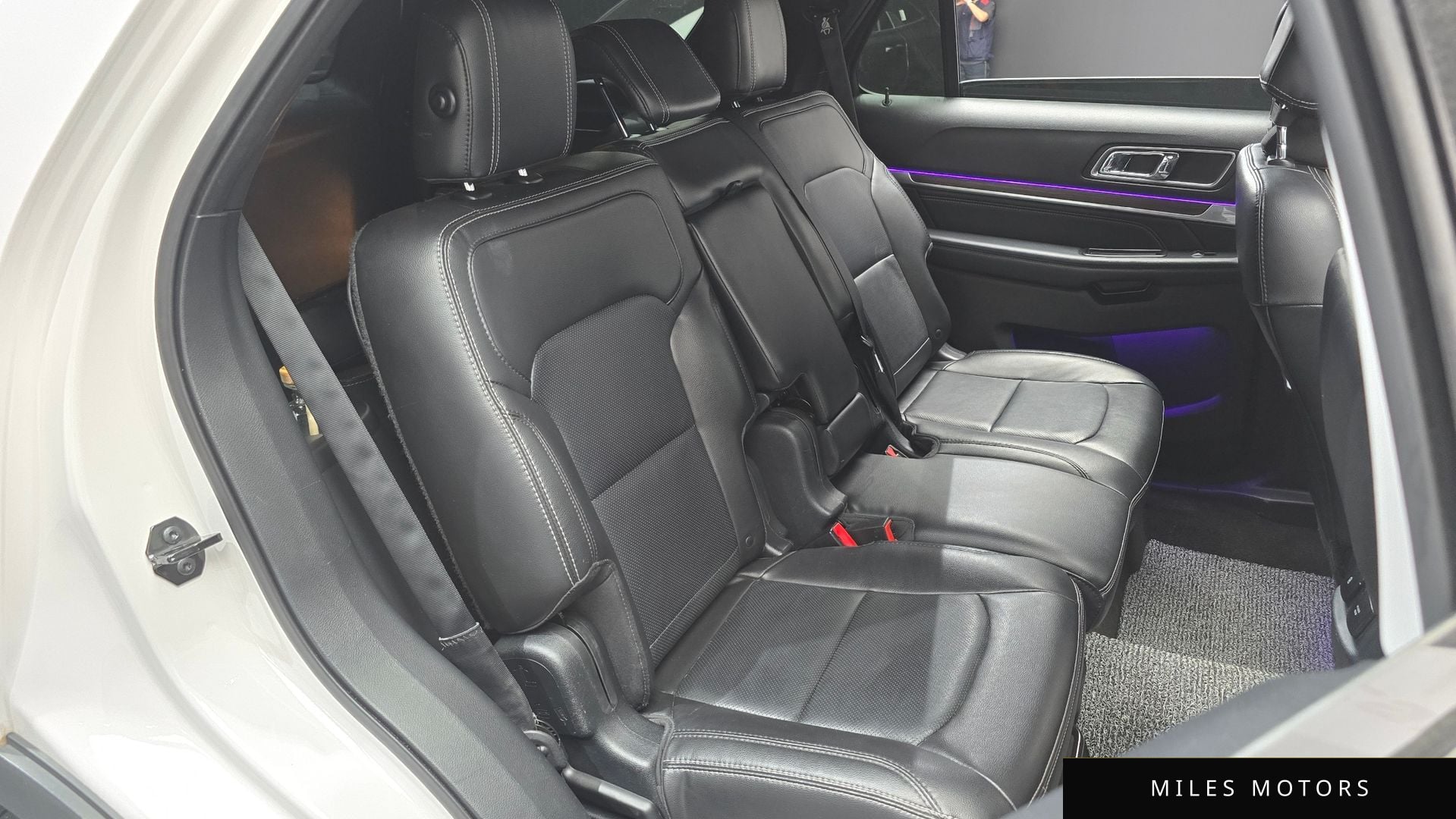 Ford Explorer 2017 — миниатюра 12