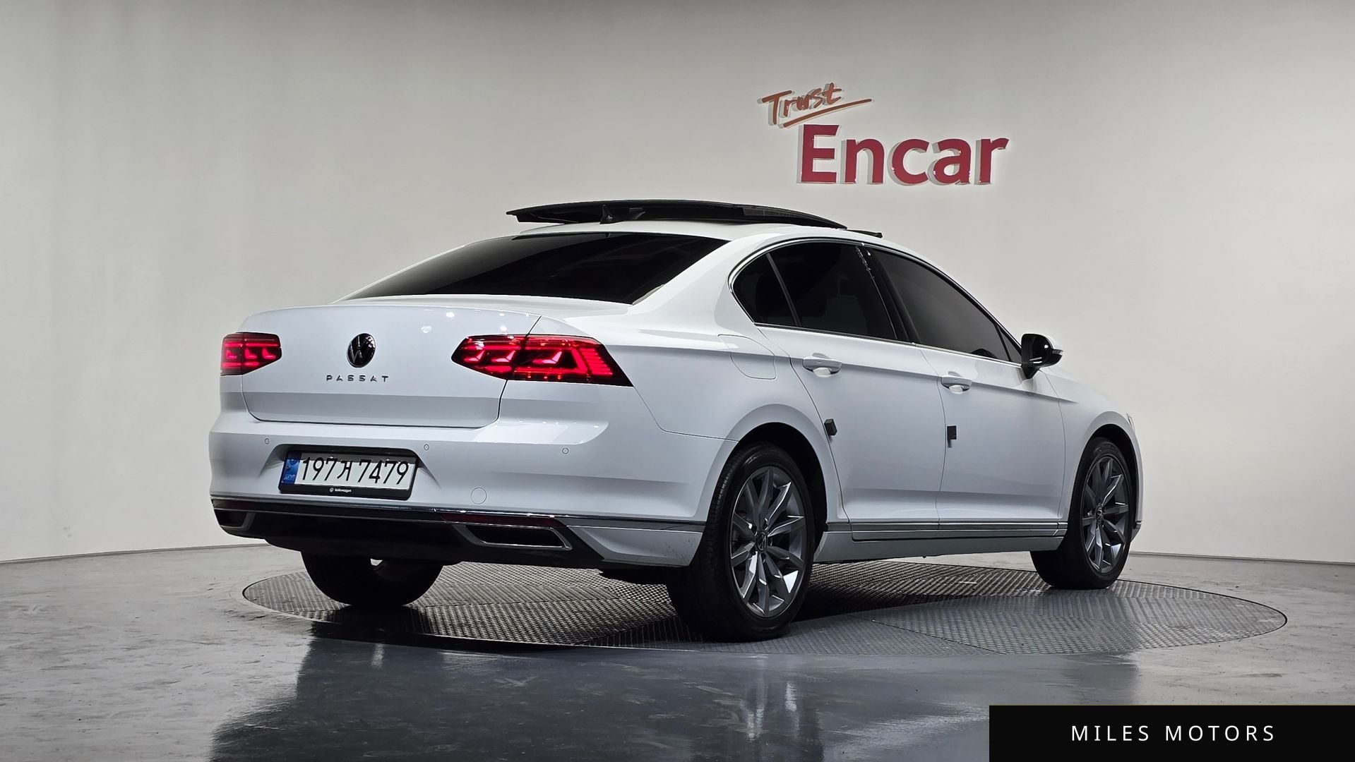 Volkswagen Passat 2021 — миниатюра 2