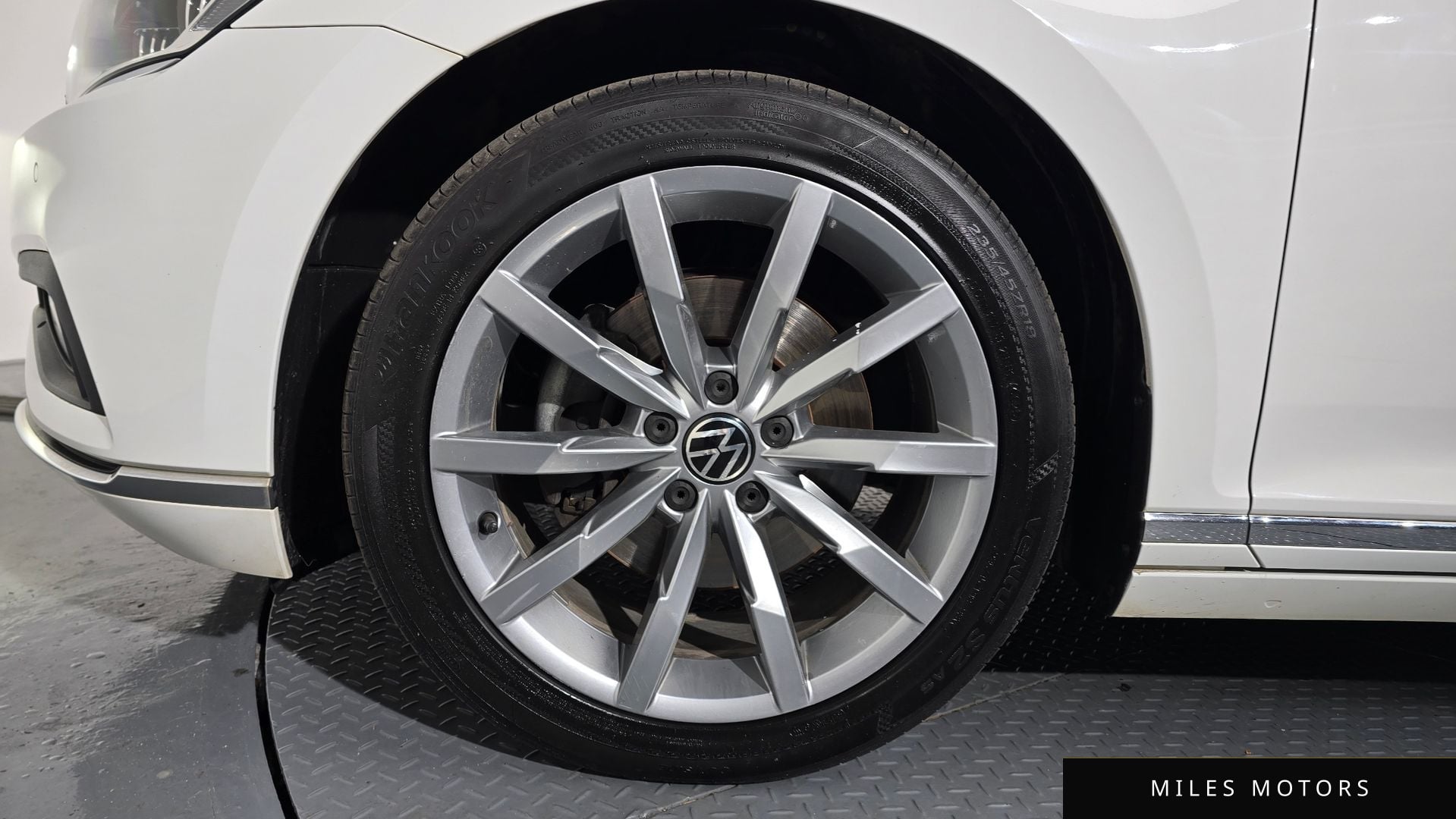 Volkswagen Passat 2021 — миниатюра 5
