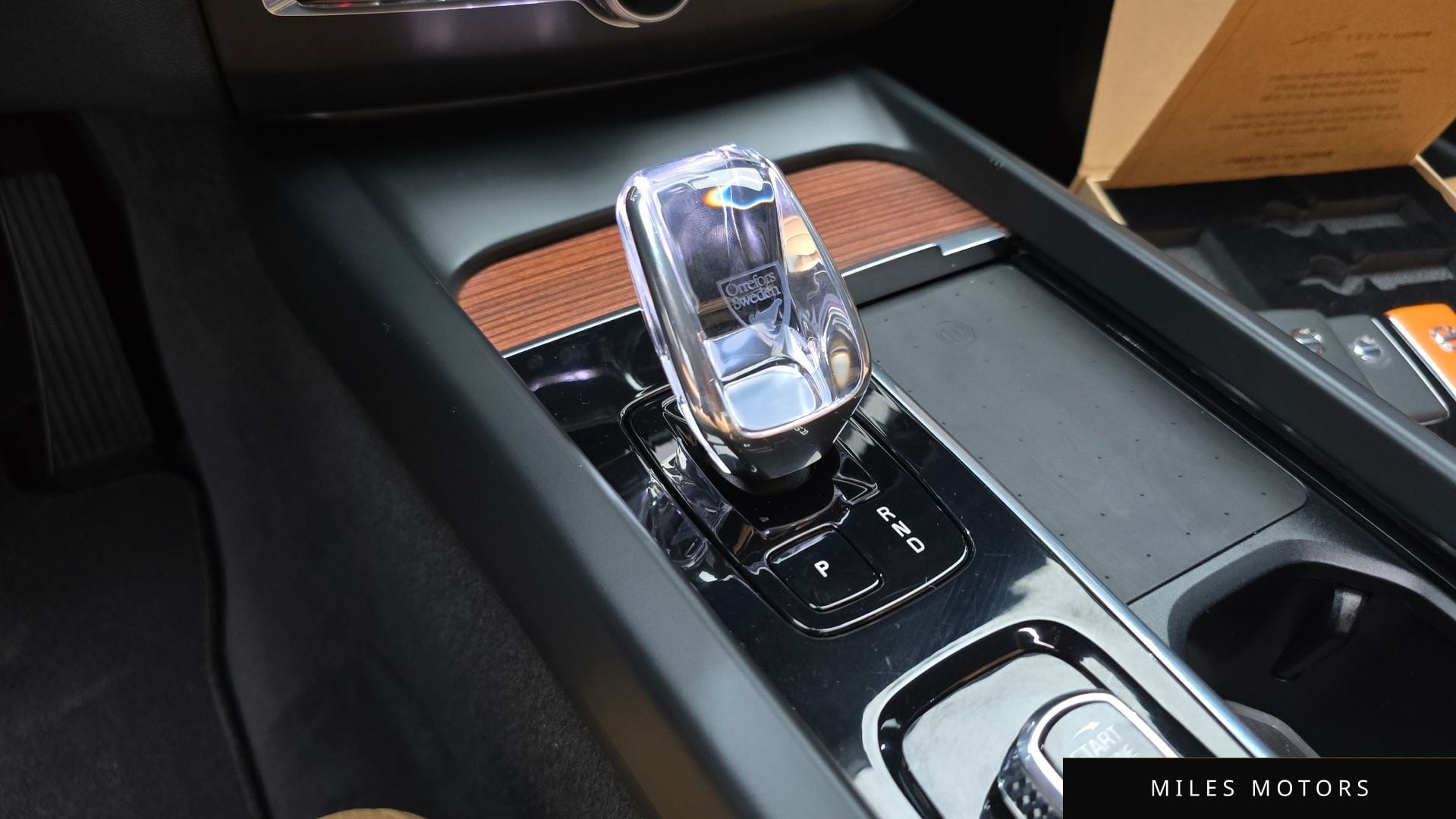 Volvo XC60 2023 — миниатюра 9