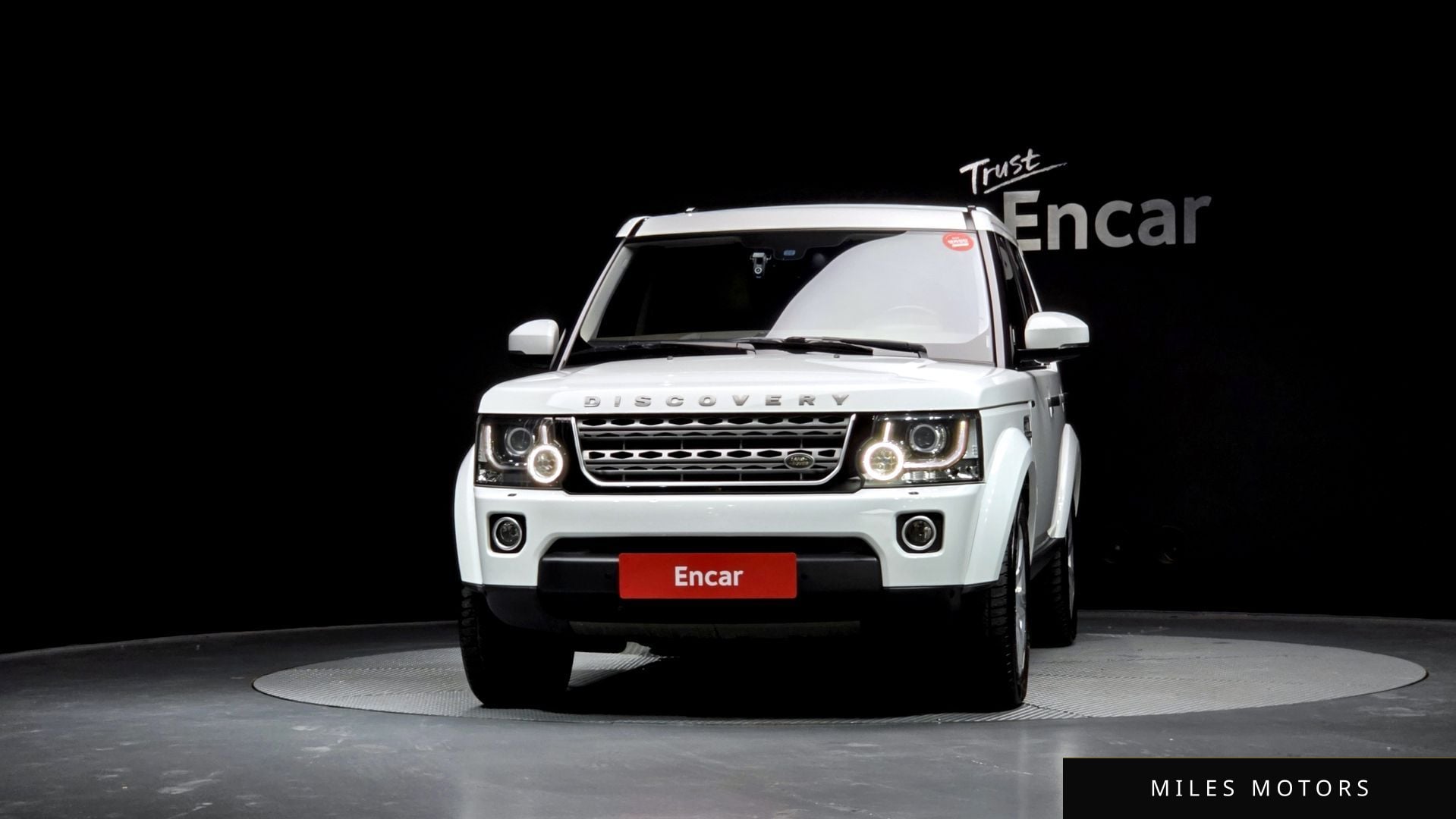 Land Rover Discovery 2015 — миниатюра 3