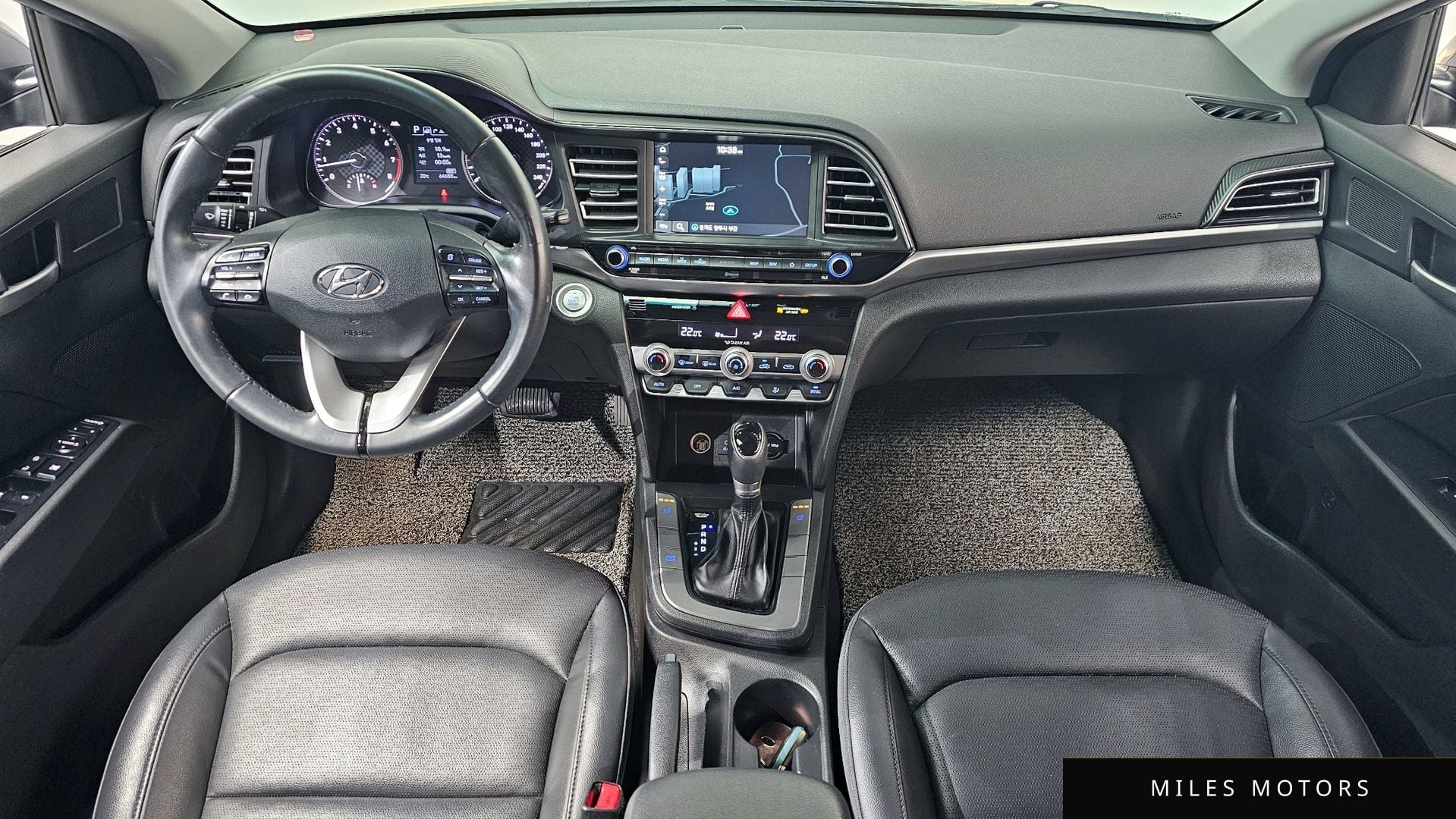 Hyundai AVANTE 2020 — миниатюра 10