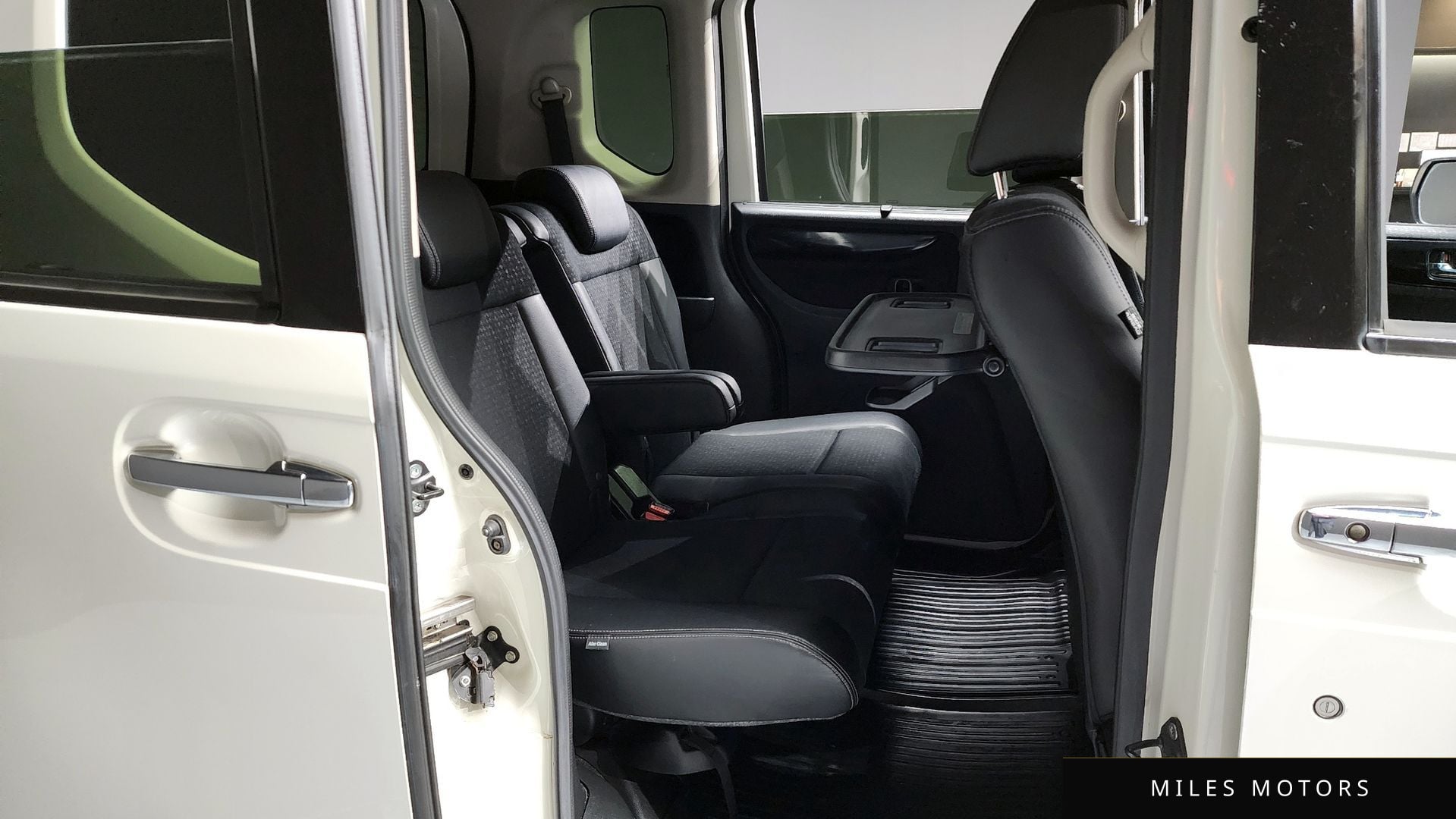 Honda N-BOX 2016 — миниатюра 11
