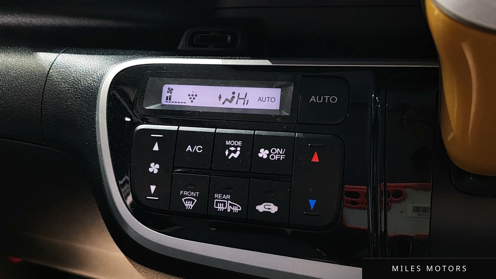 Honda N-BOX 2016 — миниатюра 15