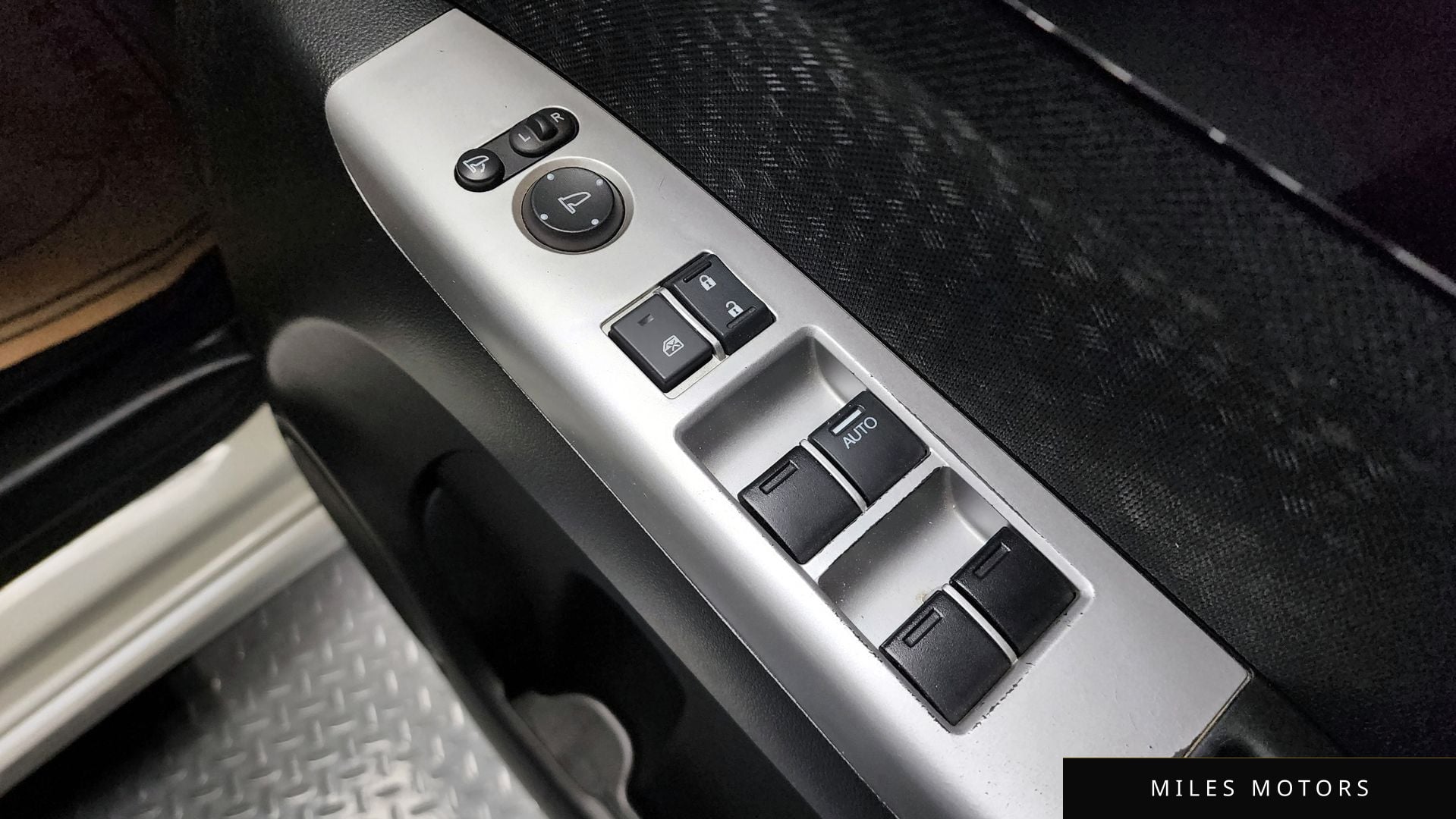 Honda N-BOX 2016 — миниатюра 19