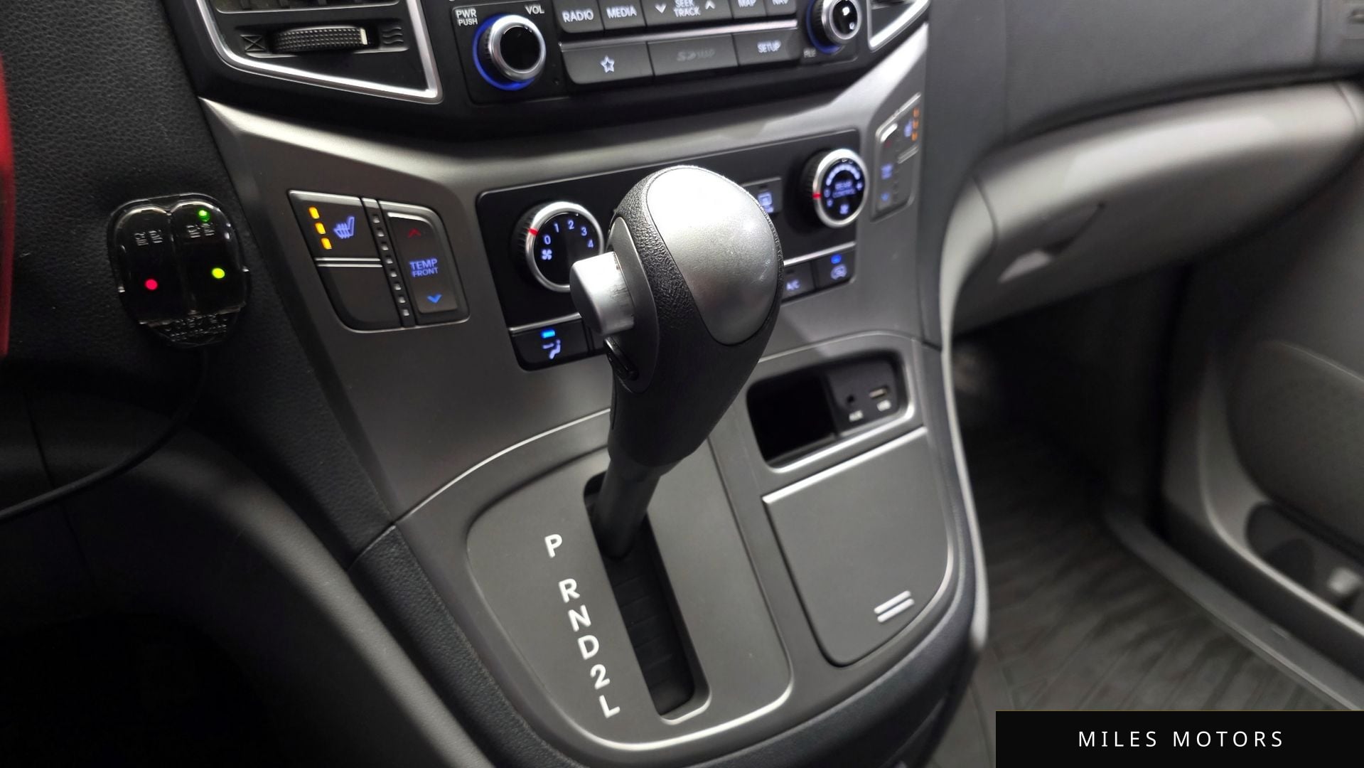 Hyundai Starex 2019 — миниатюра 12