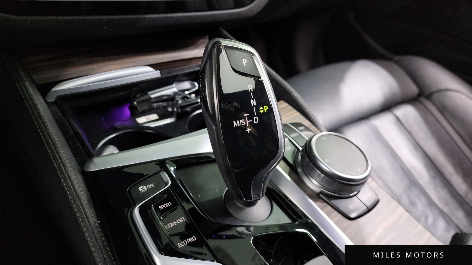 BMW 5 Series (G30) 2017 — миниатюра 12