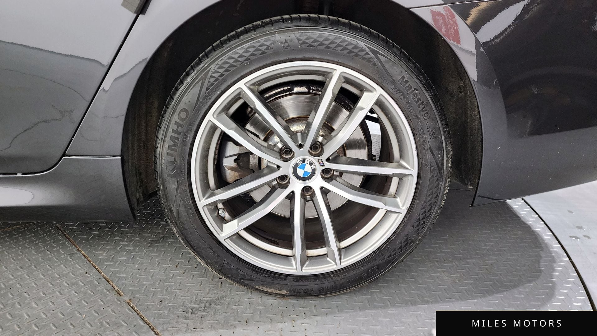 BMW 5 Series (G30) 2017 — миниатюра 7