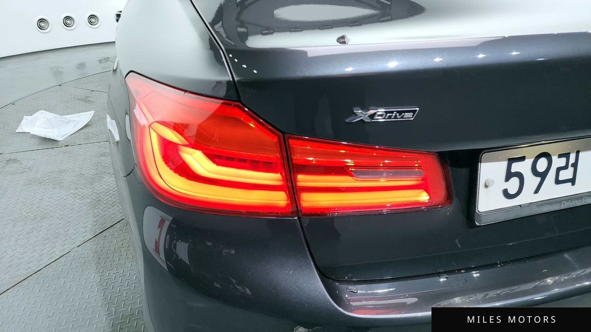 BMW 5 Series (G30) 2017 — миниатюра 9