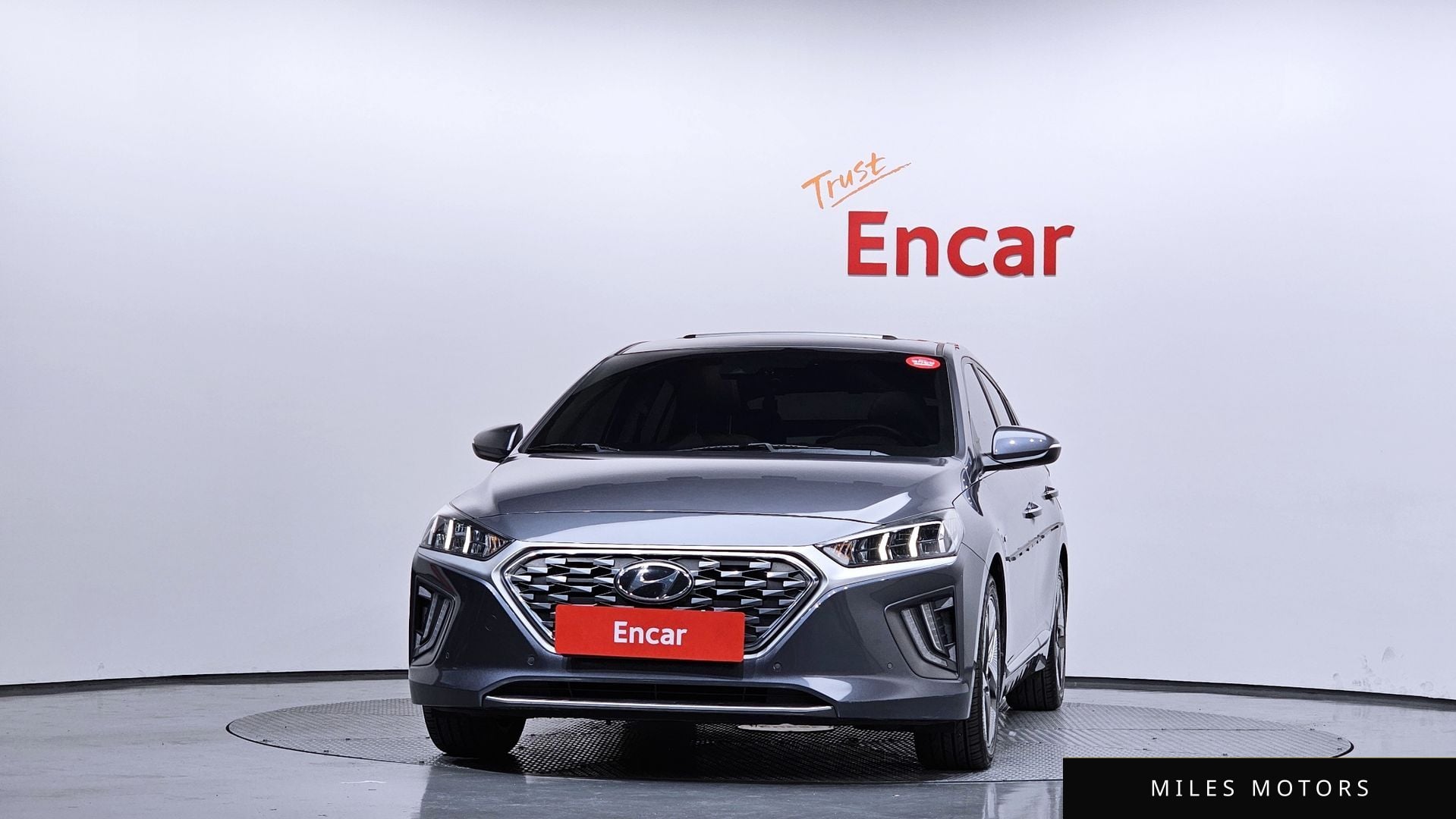 Hyundai Ioniq 2020 — миниатюра 3