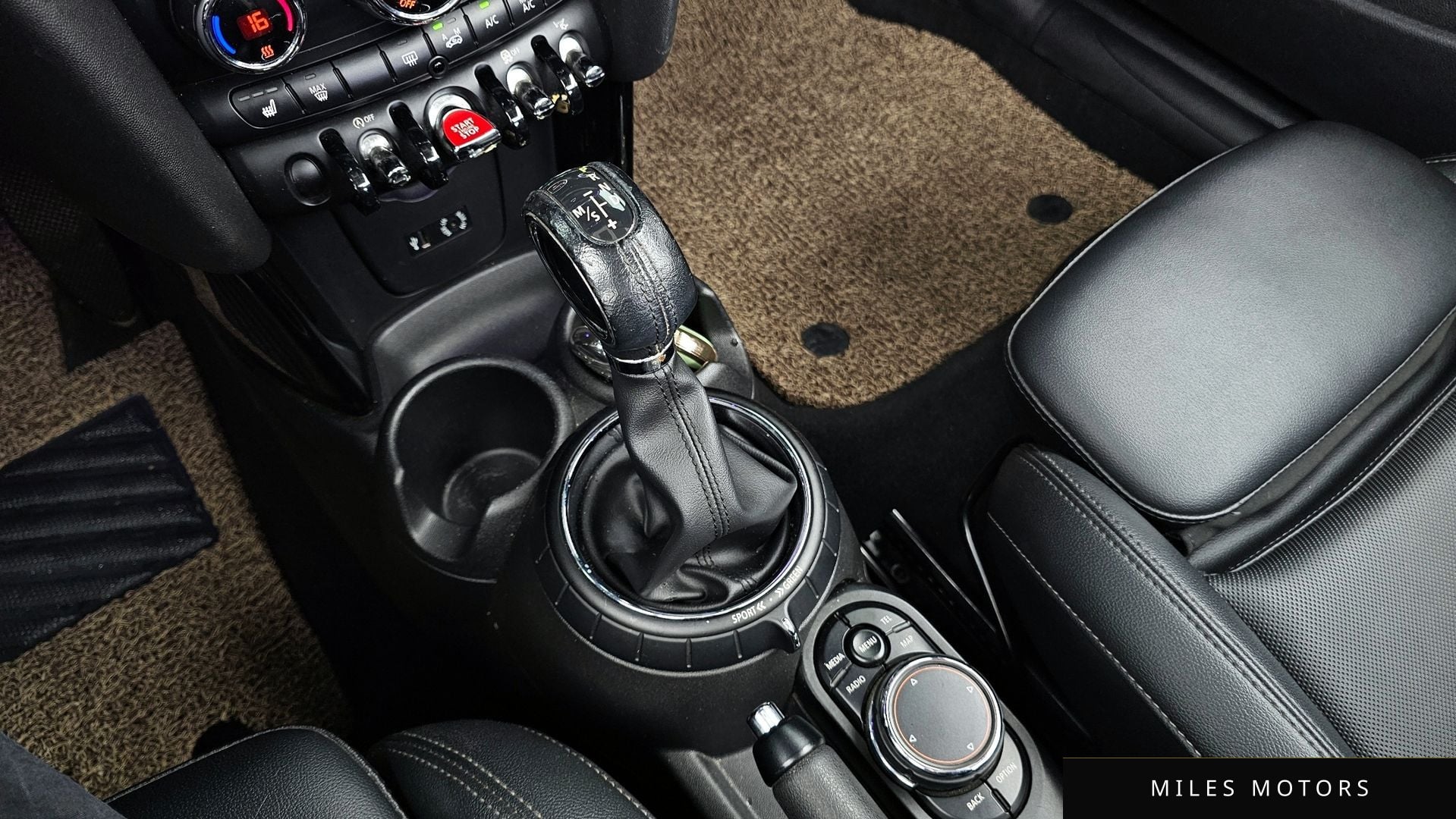 MINI Cooper Convertible 2016 — миниатюра 9