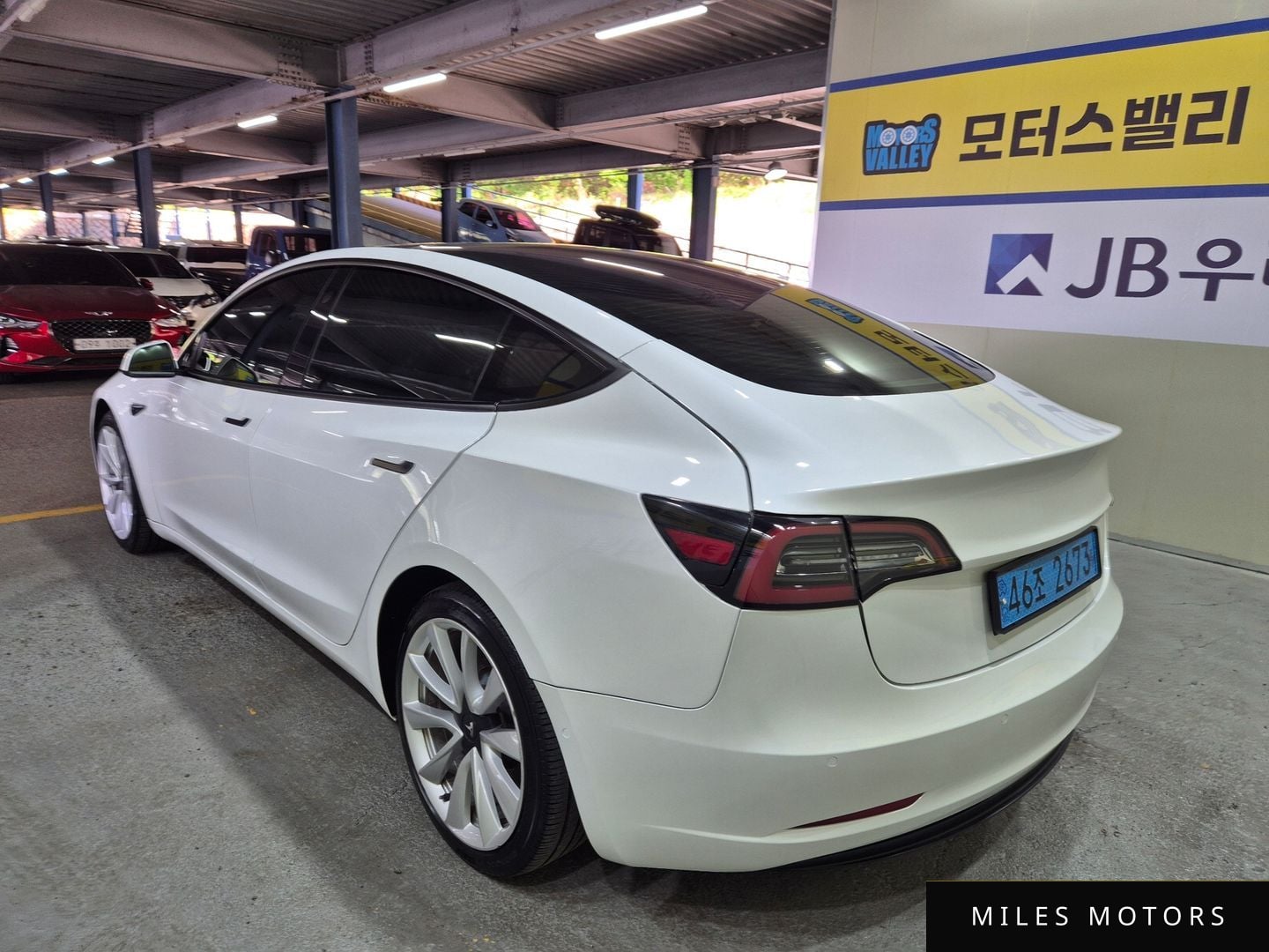 Tesla Model 3 2021 — миниатюра 8