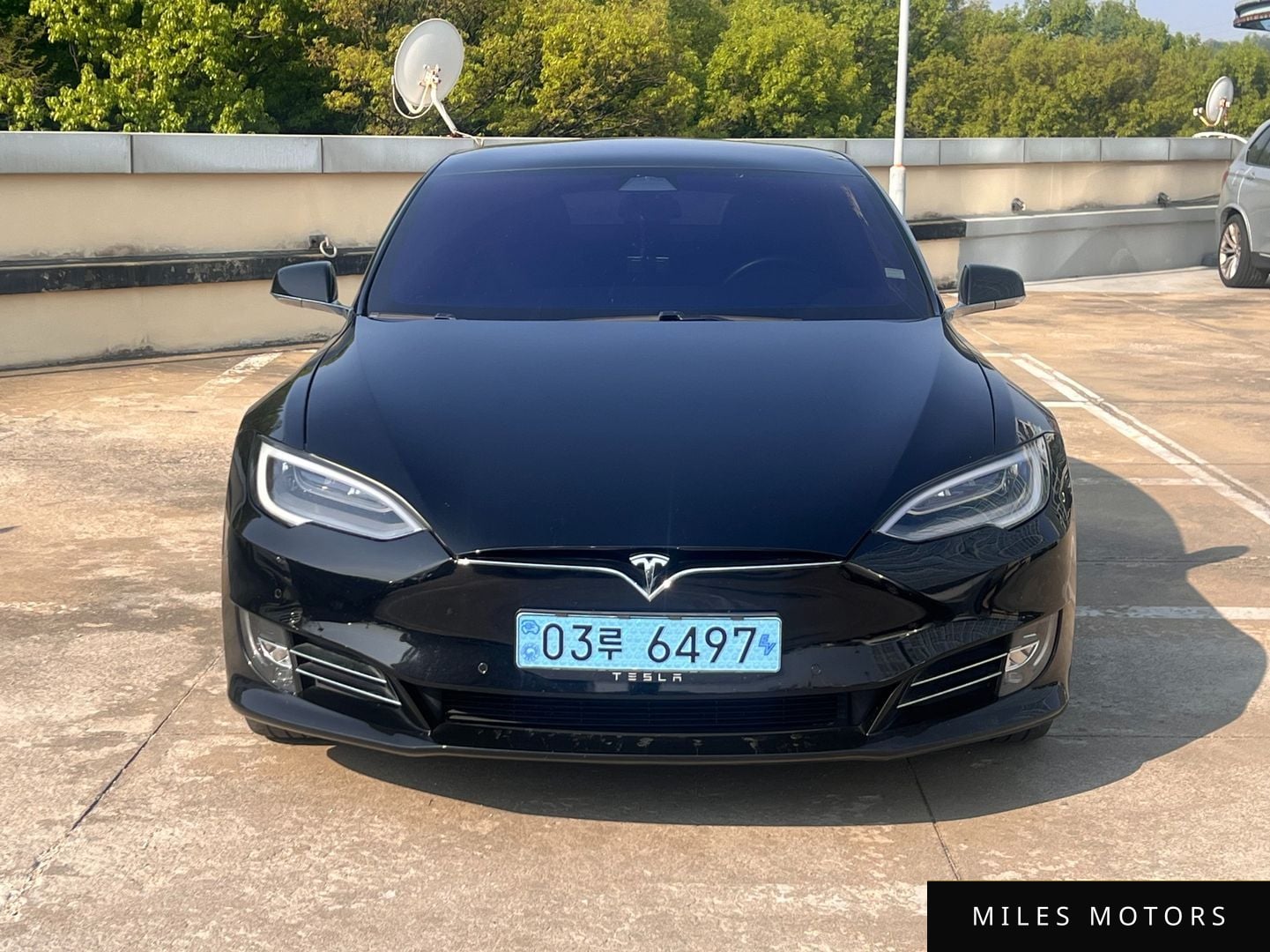 Tesla Model S 2020 — миниатюра 2