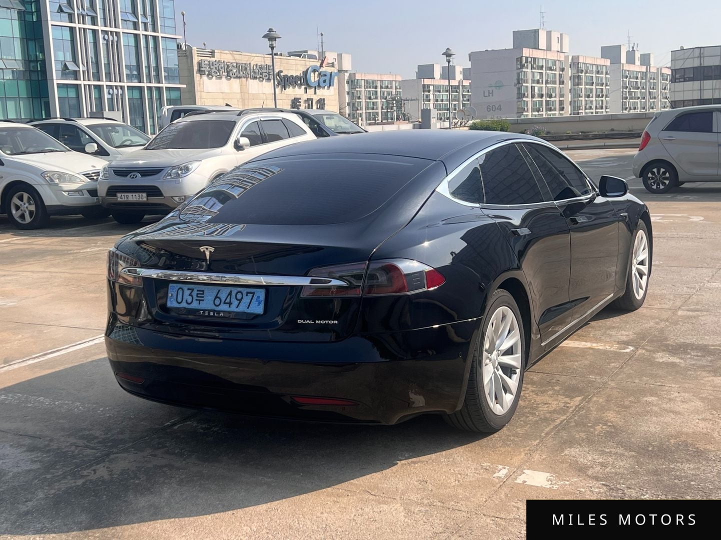 Tesla Model S 2020 — миниатюра 4