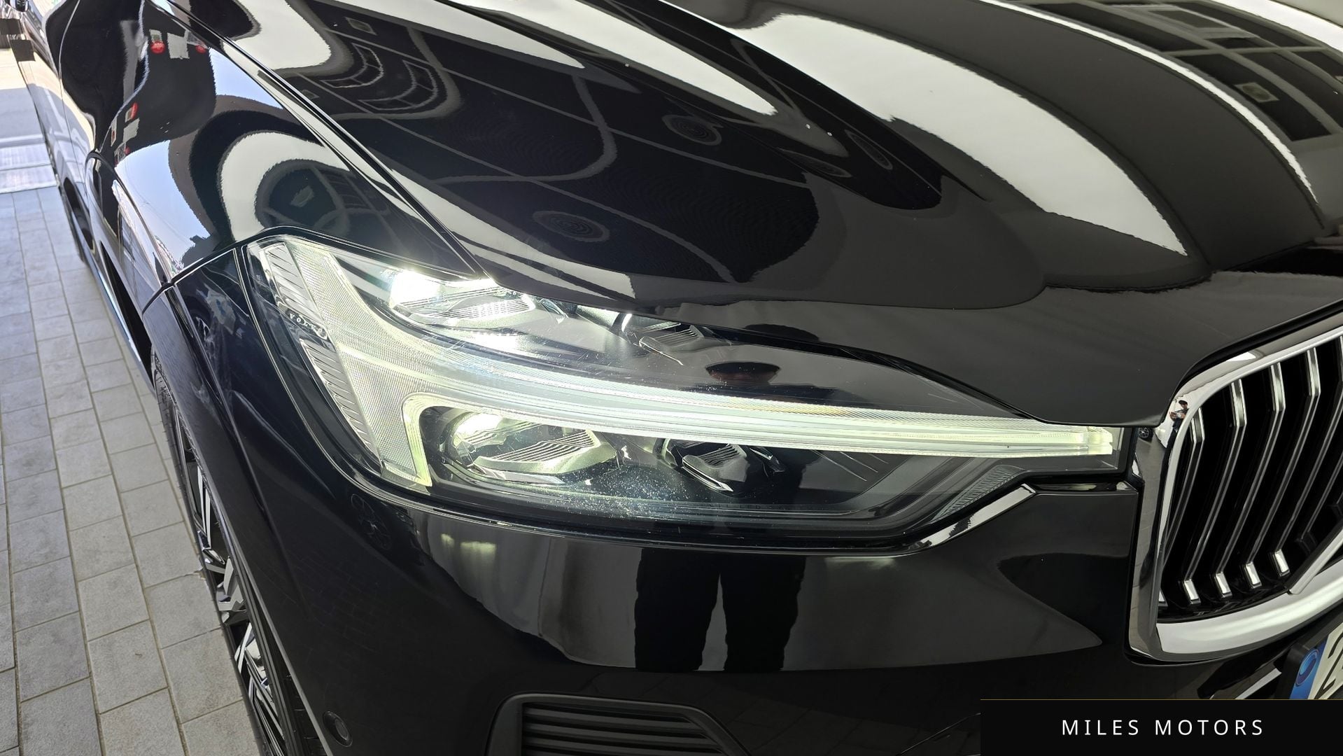 Volvo XC60 2022 — миниатюра 8