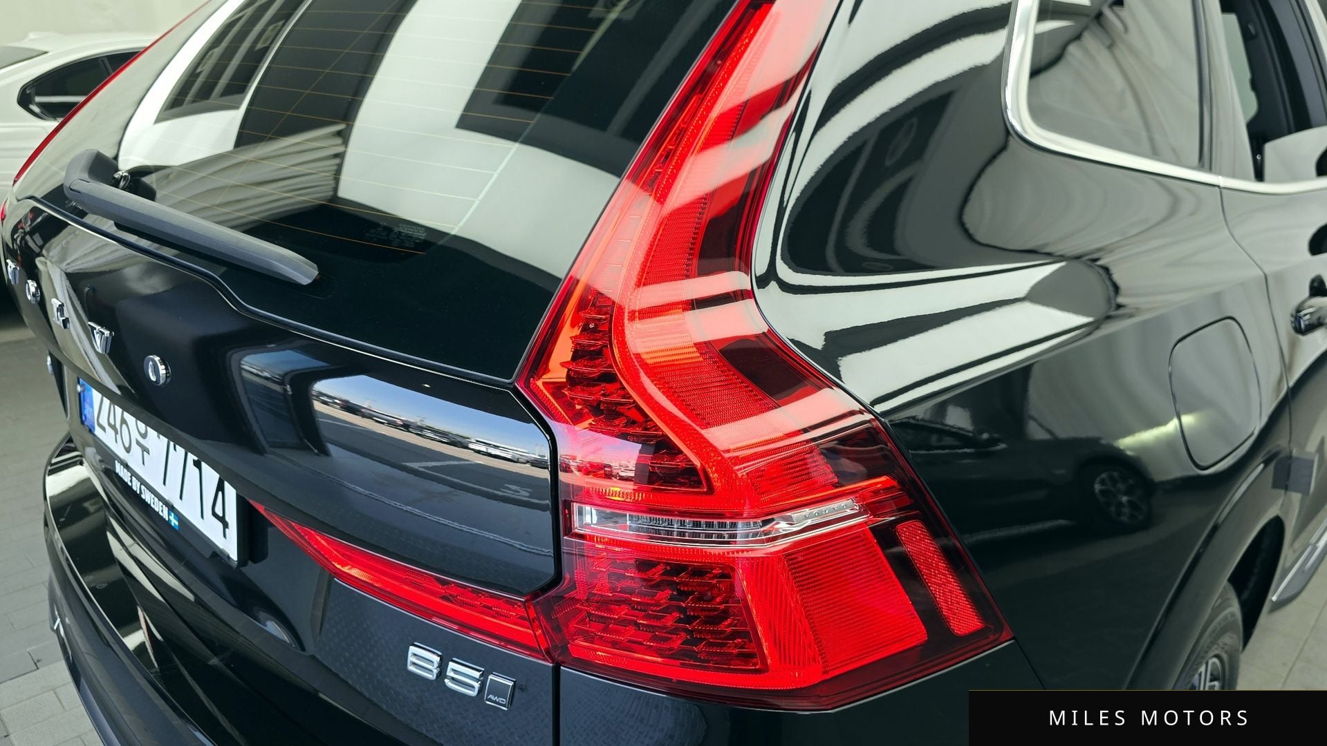 Volvo XC60 2022 — миниатюра 9