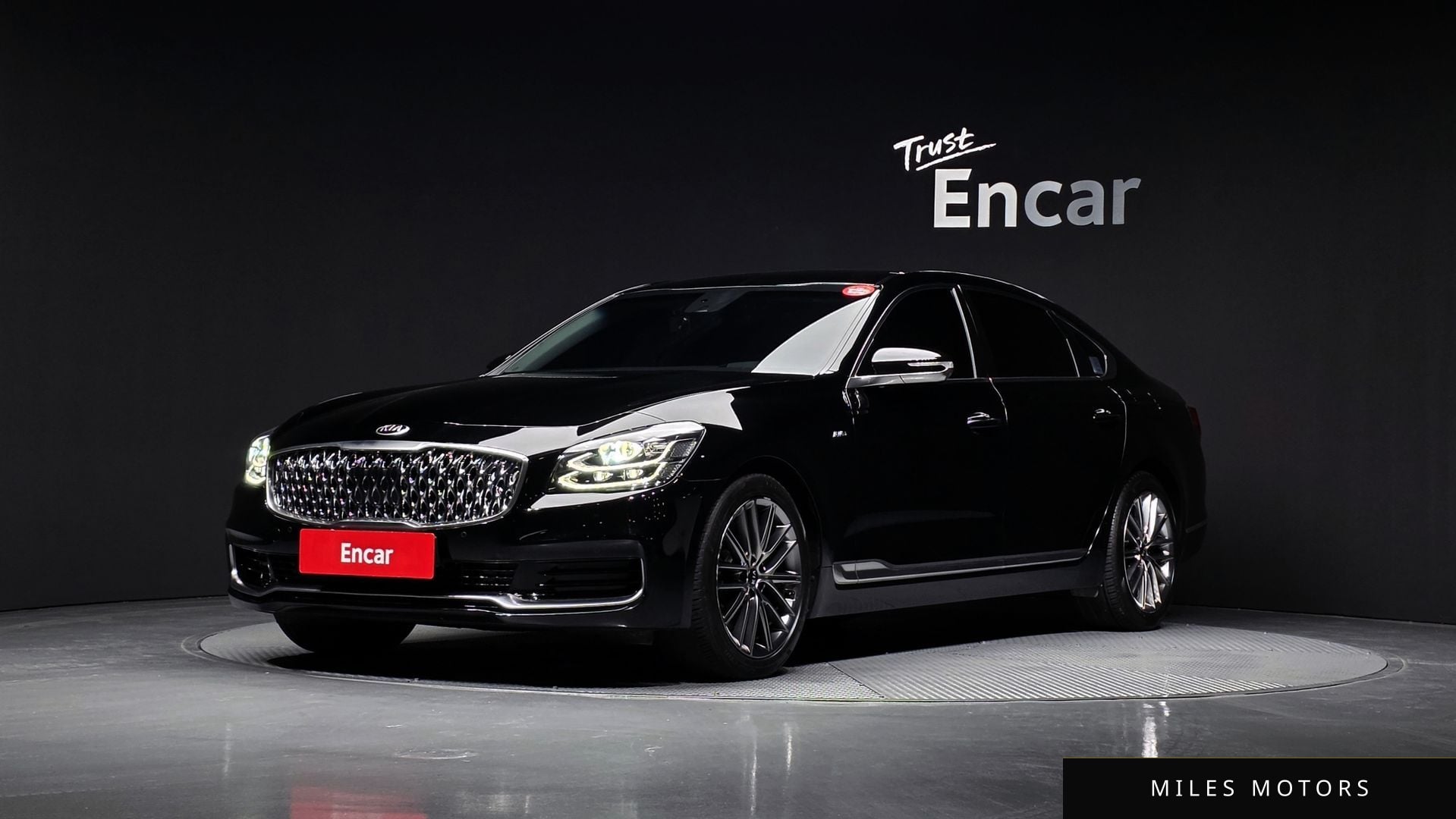 Kia K9 2021 — фото 1 из 12