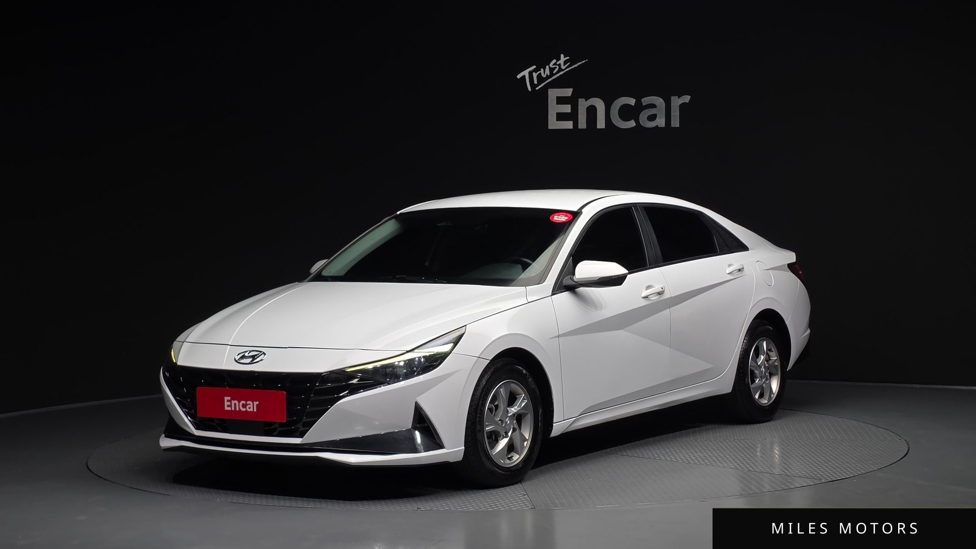 Hyundai AVANTE 2022 — фото 1 из 12