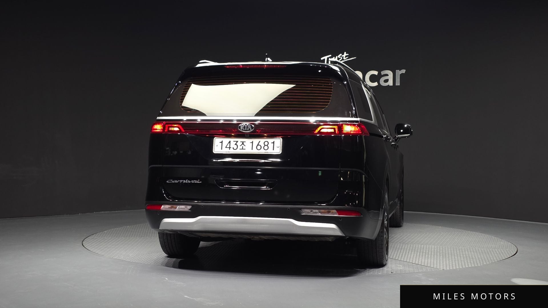 Kia Carnival 2021 — миниатюра 4