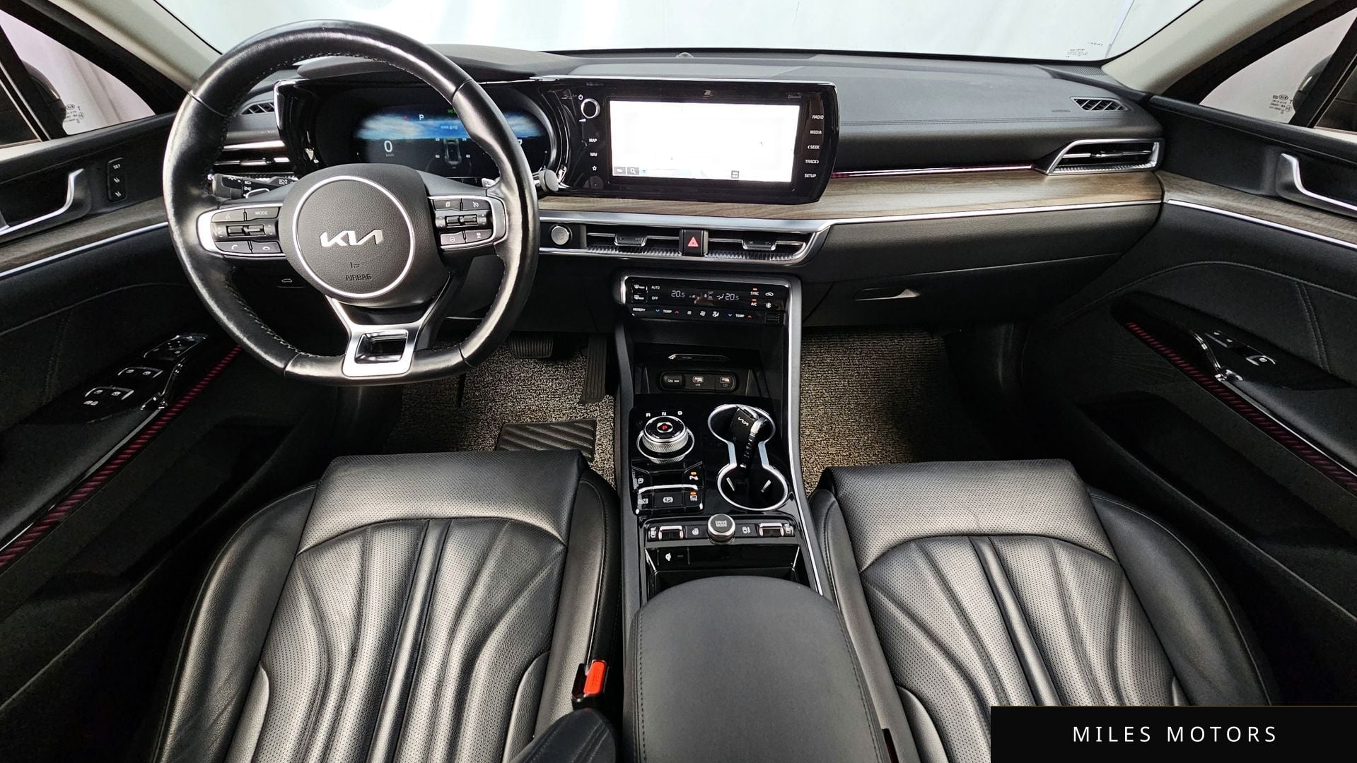 Kia K5 2022 — миниатюра 10