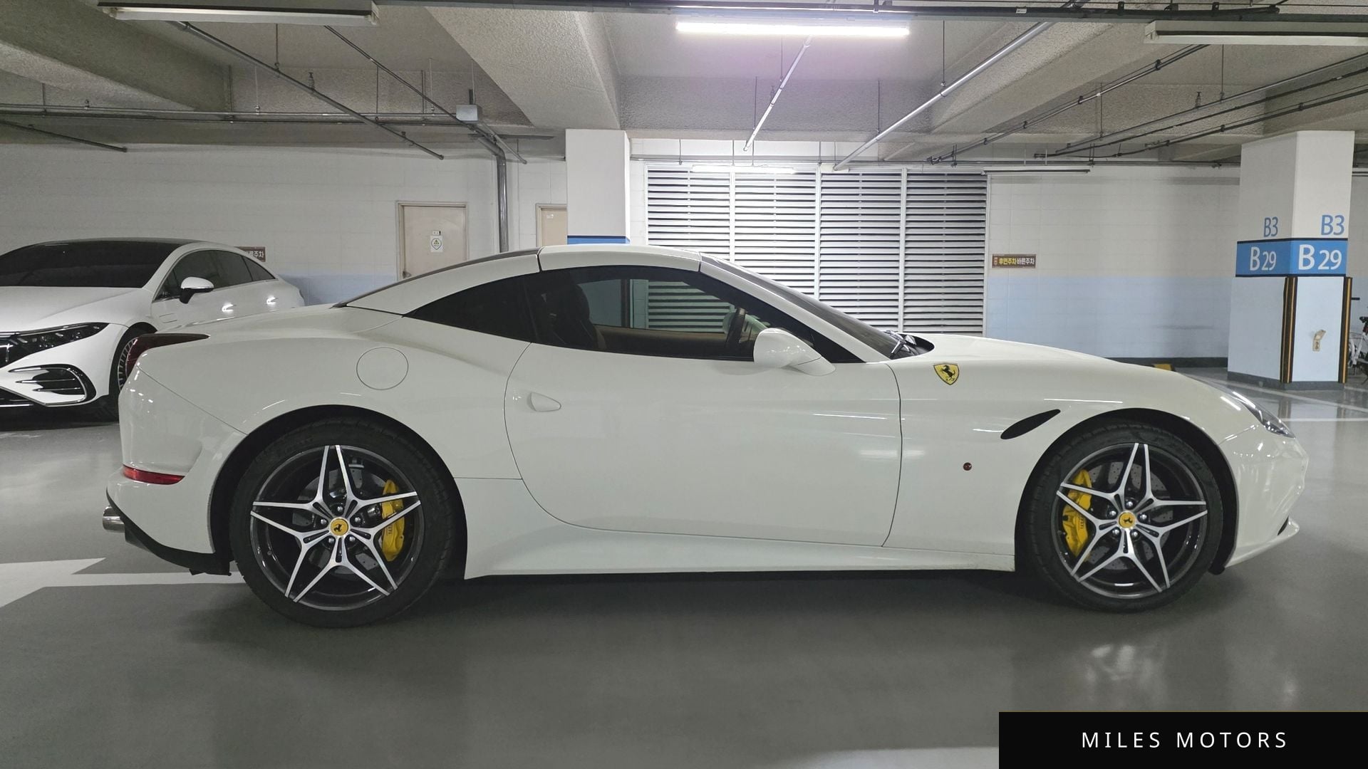 Ferrari 캘리포니아 2016 — миниатюра 10