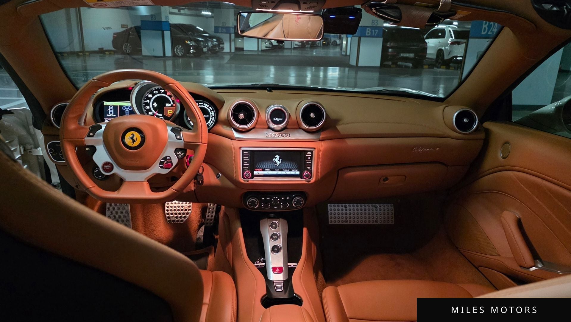 Ferrari 캘리포니아 2016 — миниатюра 16