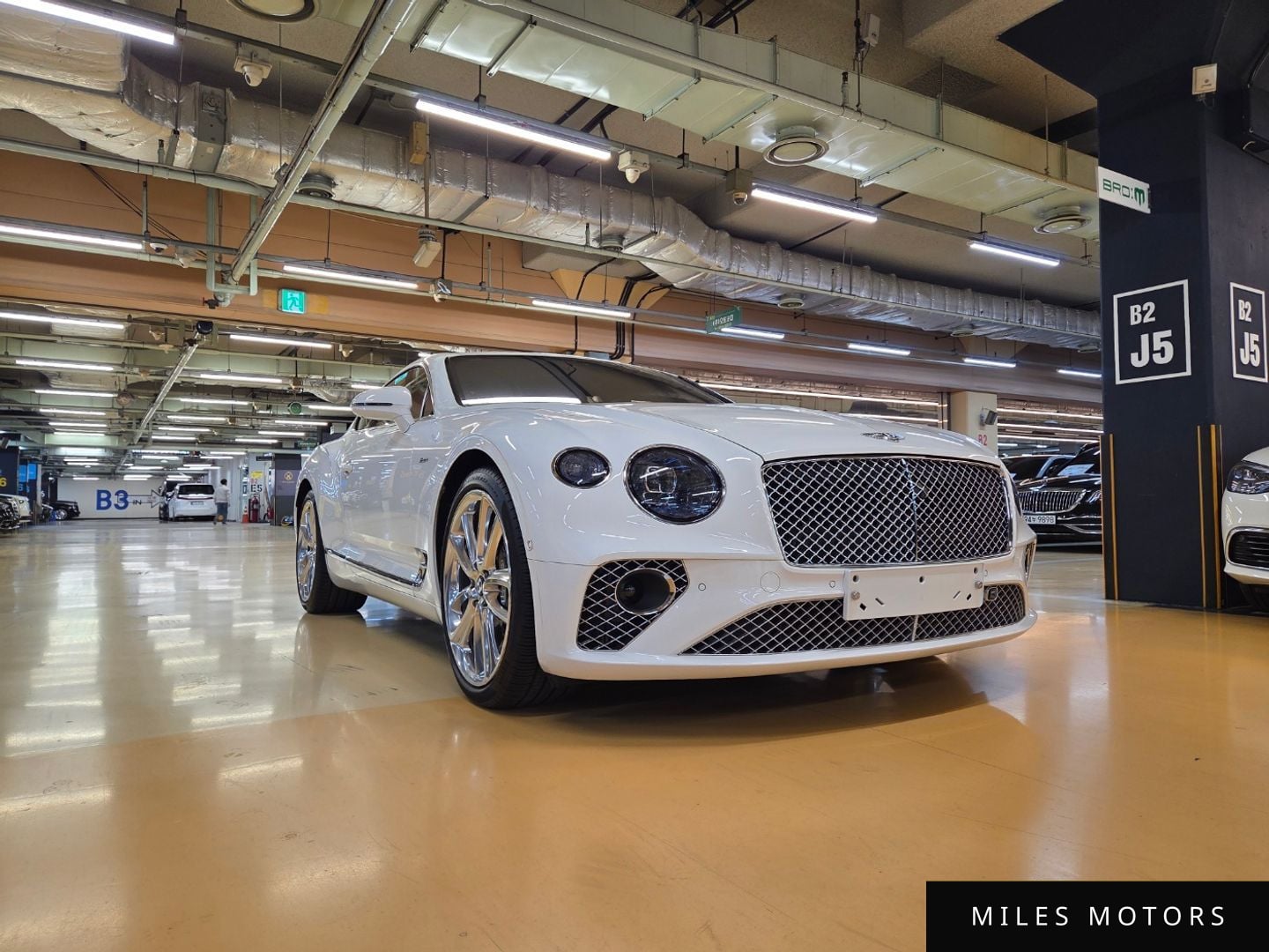 Bentley Continental GT 2023 — миниатюра 2