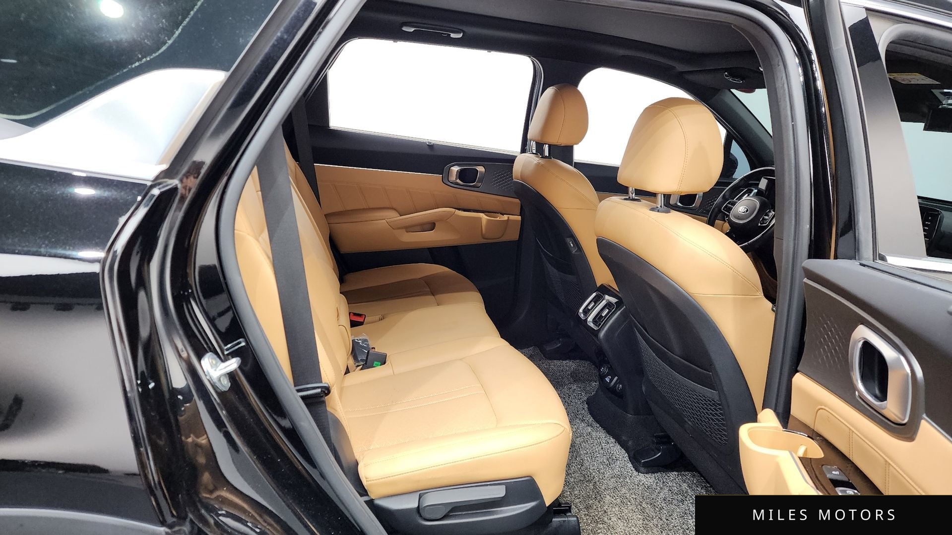 Kia Sorento 2021 — миниатюра 17
