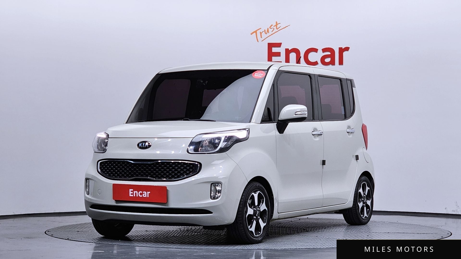 Kia Ray 2015 — фото 1 из 12