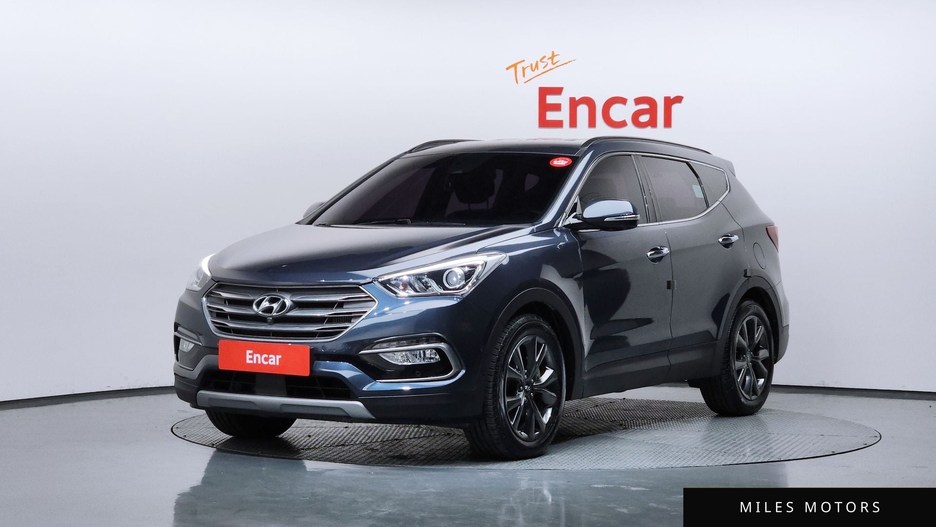Hyundai Santafe 2016 — фото 1 из 12