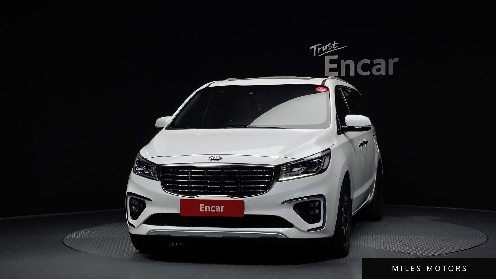 Kia Canival 2019 — миниатюра 3