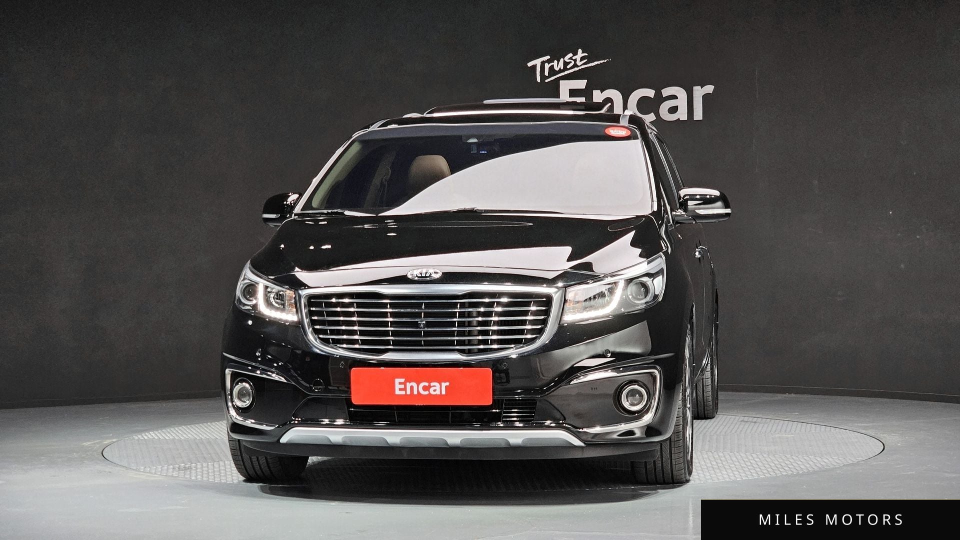 Kia Canival 2018 — миниатюра 3