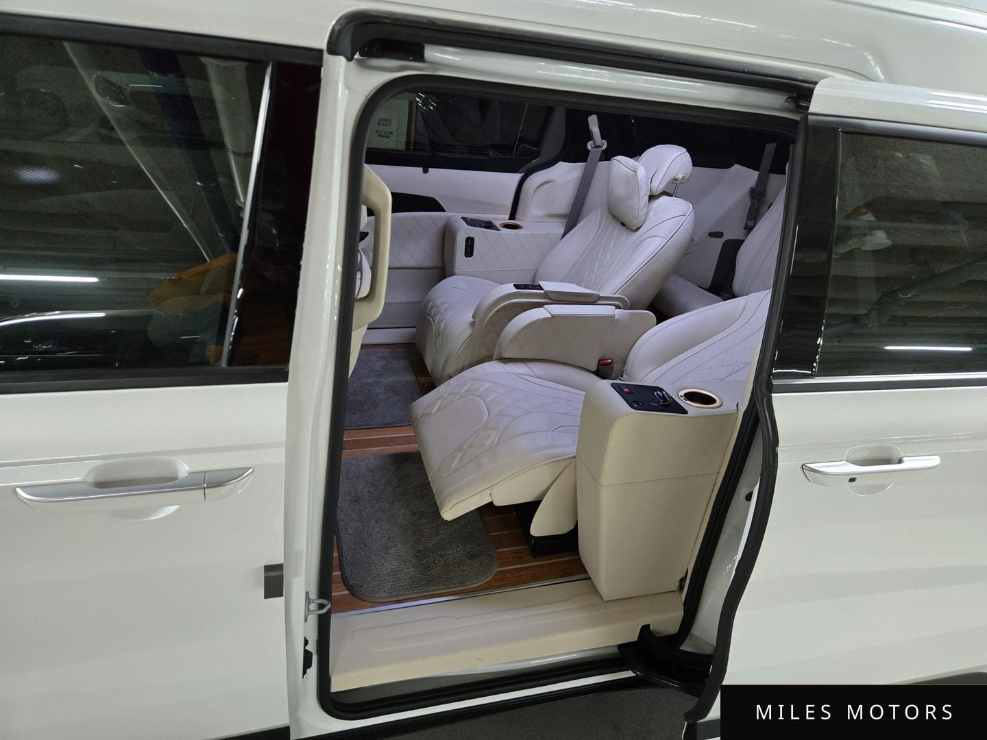 Kia 카니발 2023 — миниатюра 5