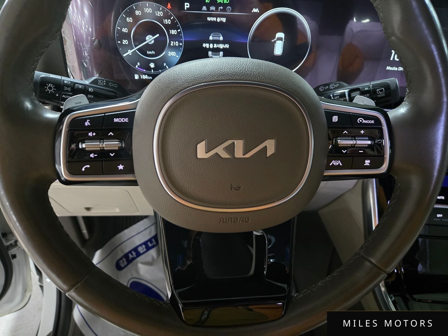 Kia 카니발 2023 — миниатюра 18