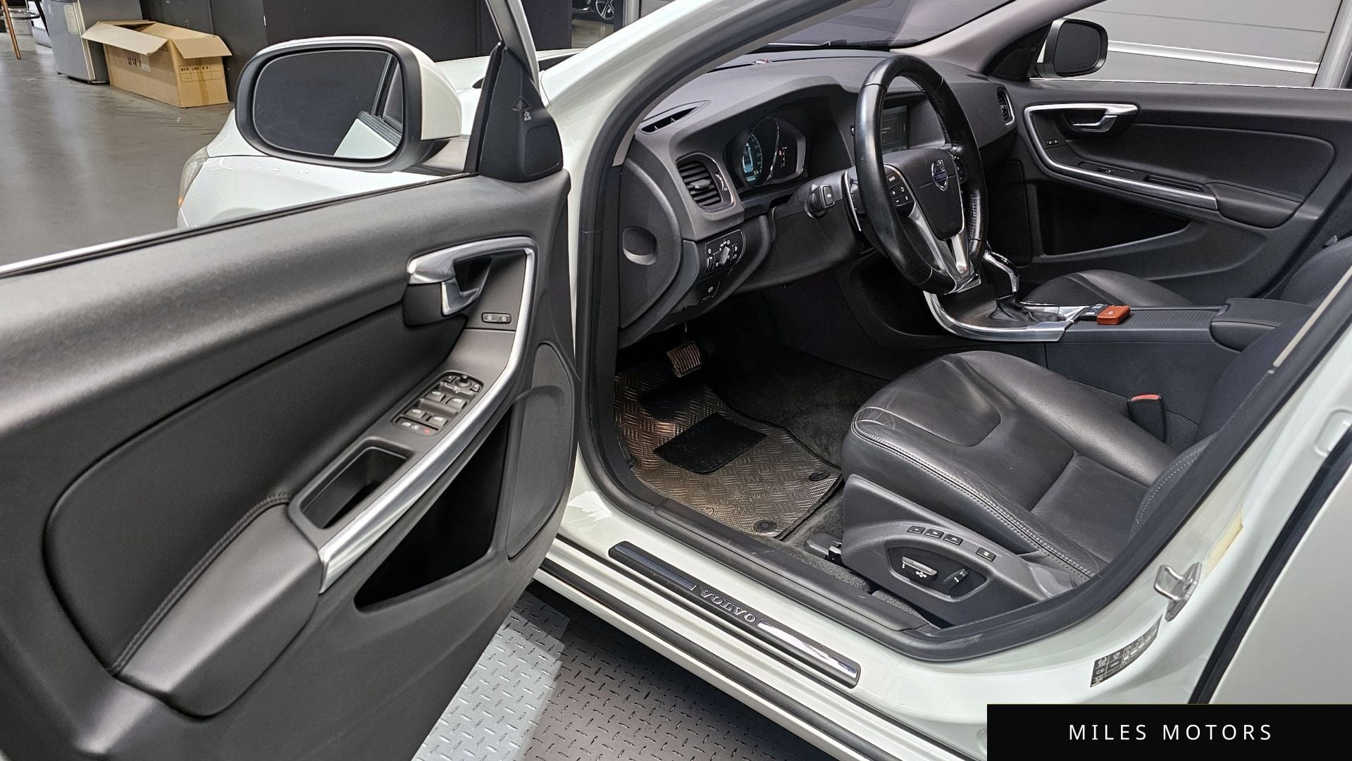 Volvo S60 2015 — миниатюра 10