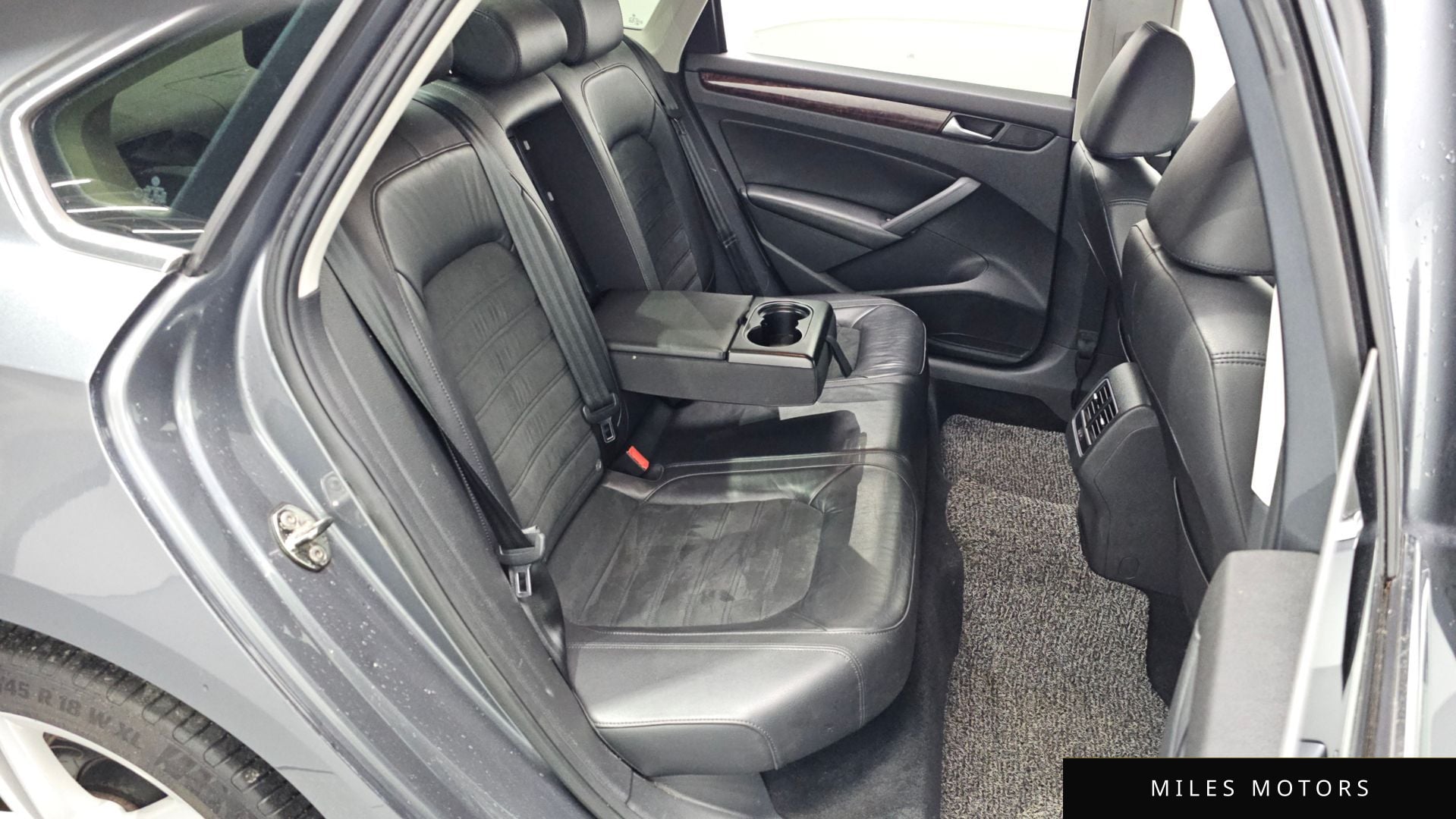 Volkswagen 뉴 파사트 2013 — миниатюра 12