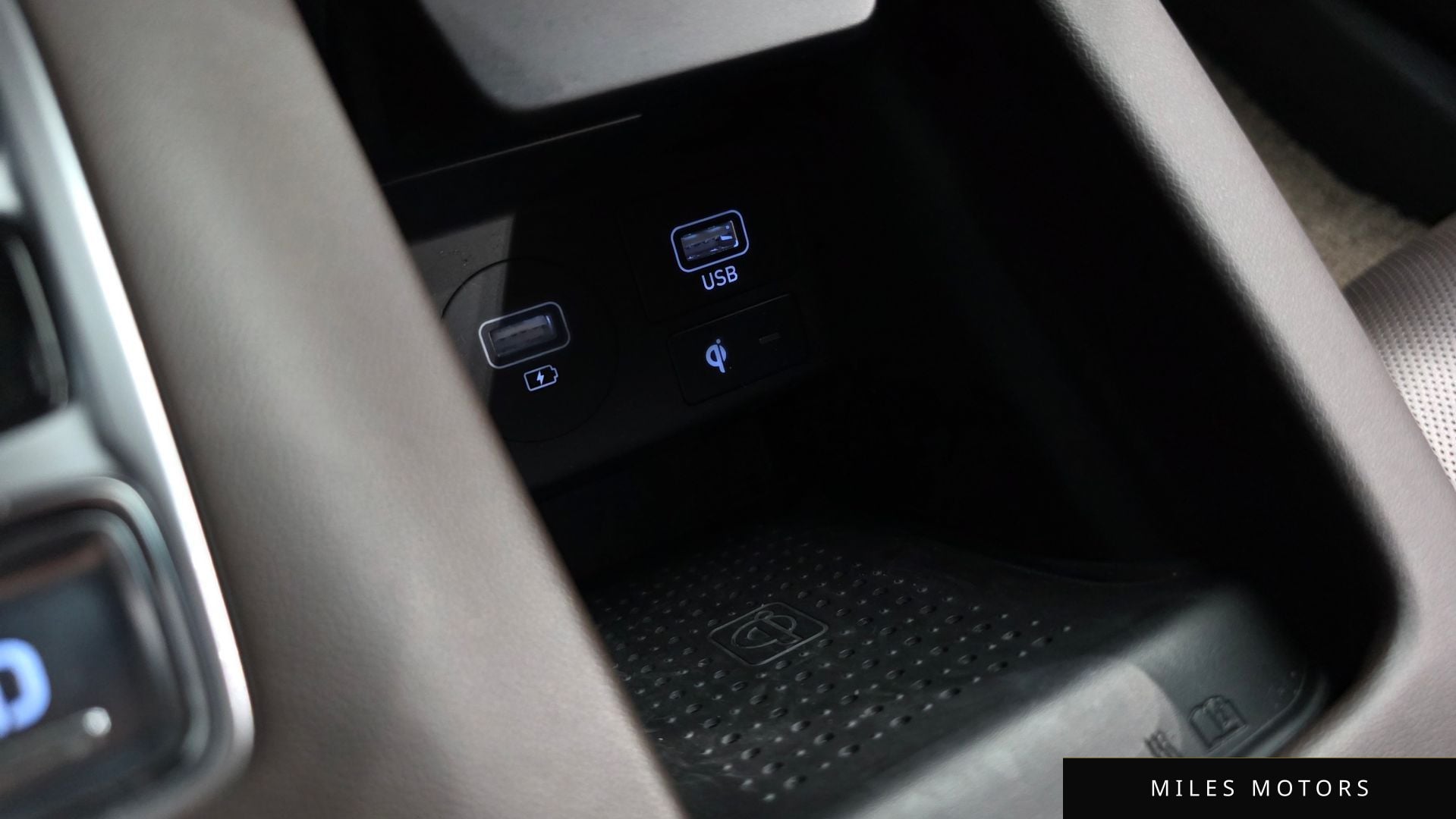 Hyundai 뉴 그랜저 IG 2023 — миниатюра 16