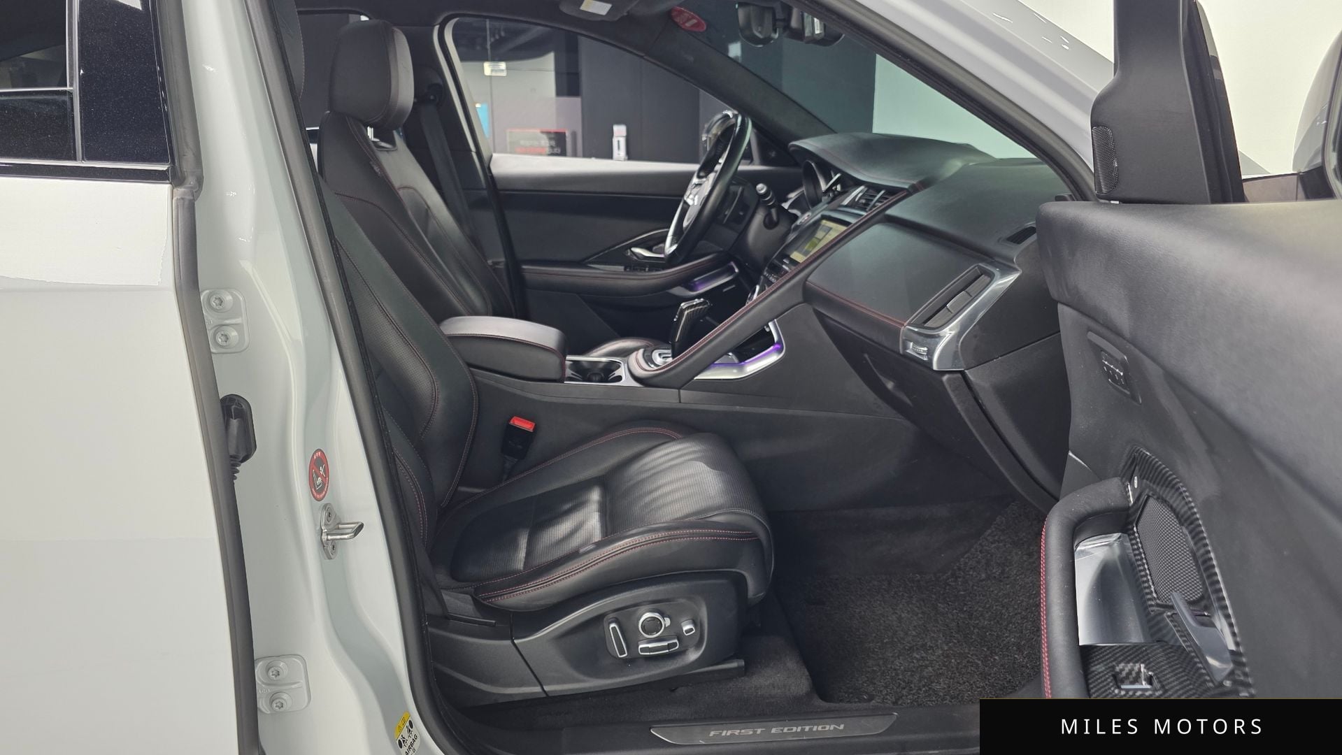 Jaguar E-PACE 2018 — миниатюра 17