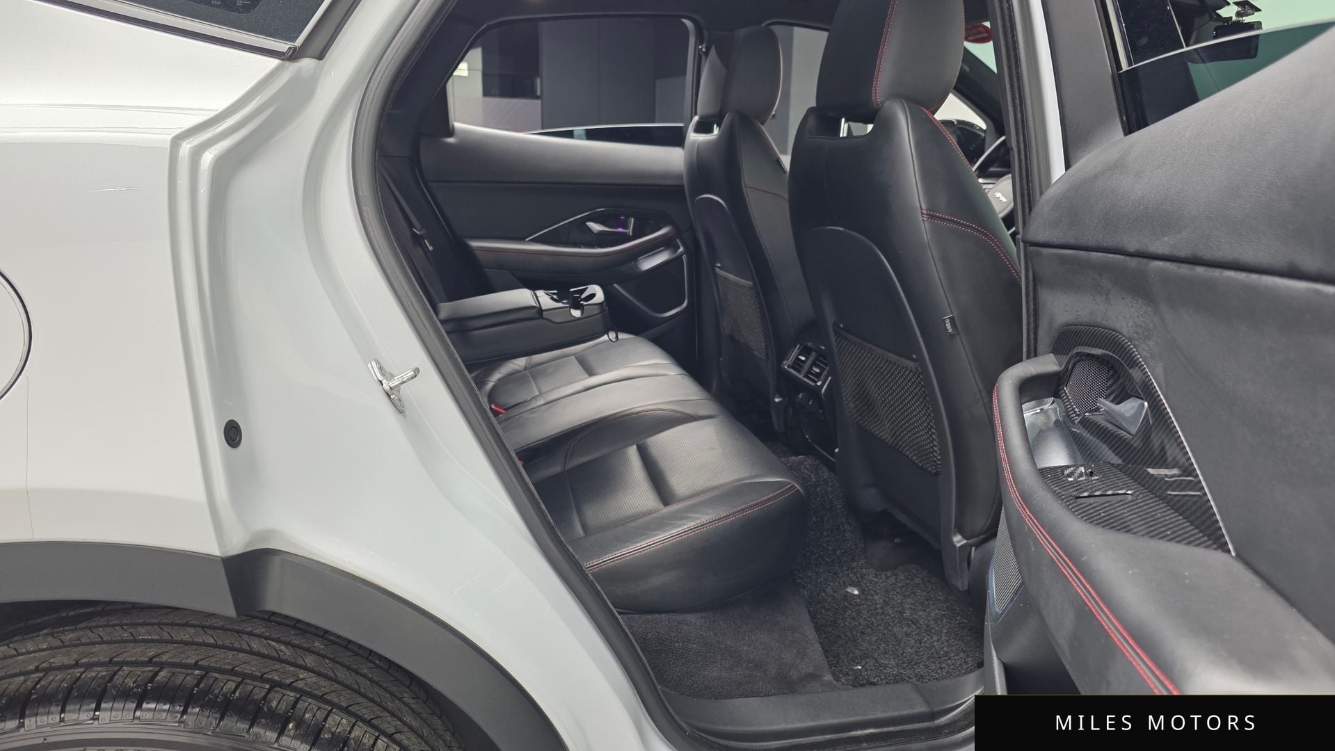 Jaguar E-PACE 2018 — миниатюра 18