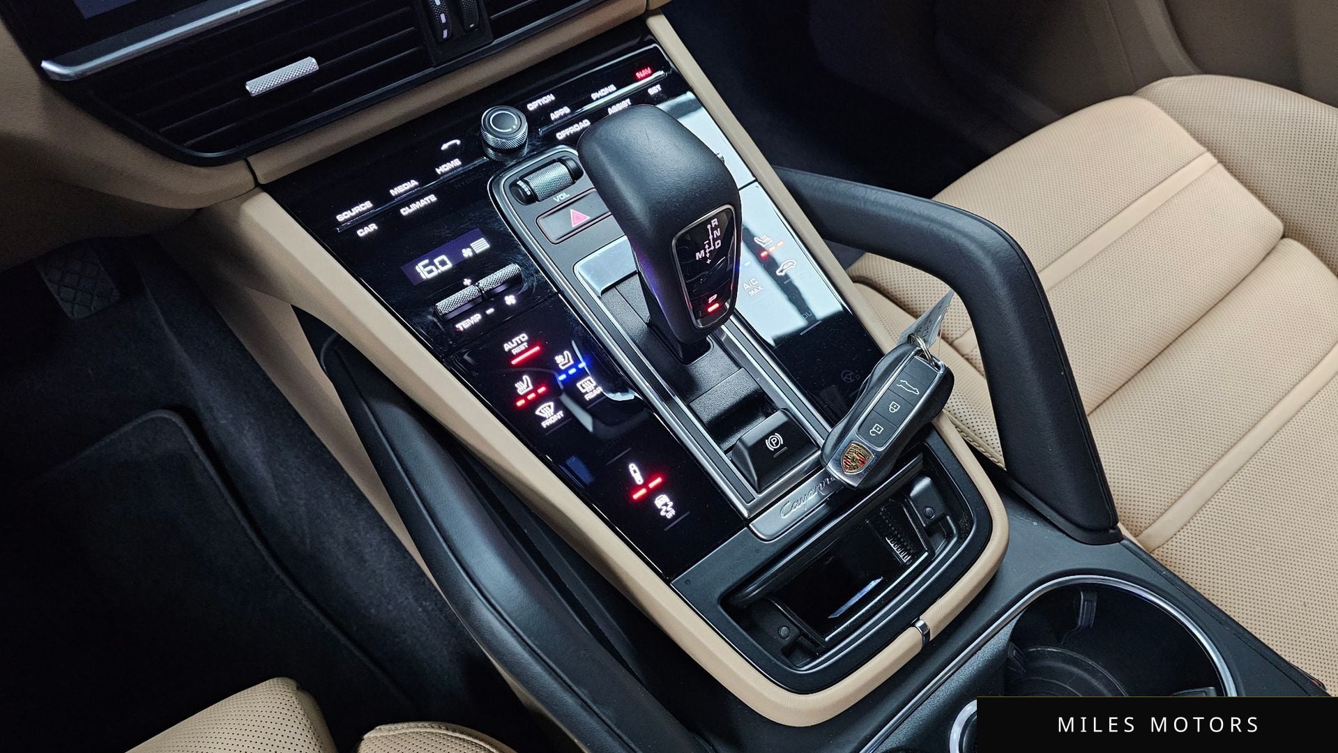 Porsche Cayenne 2023 — миниатюра 12
