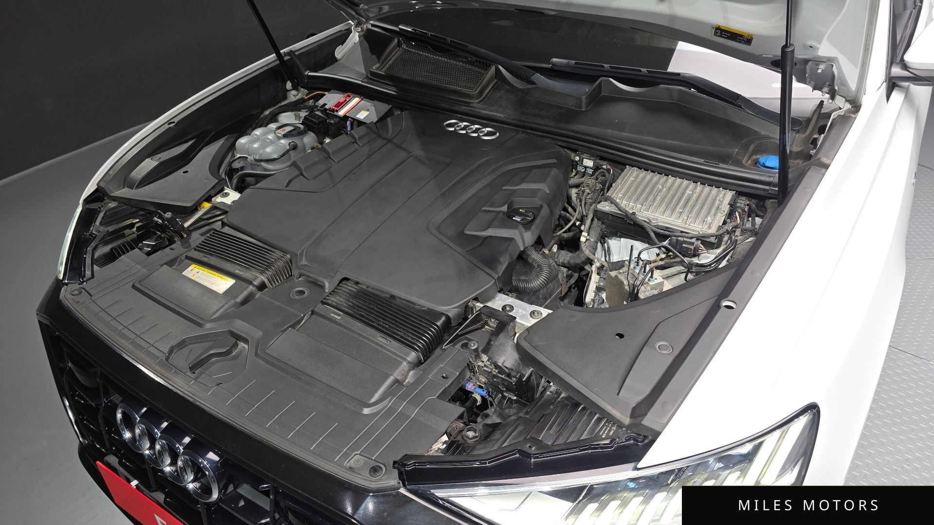 Audi Q8 (4M) 2020 — миниатюра 6
