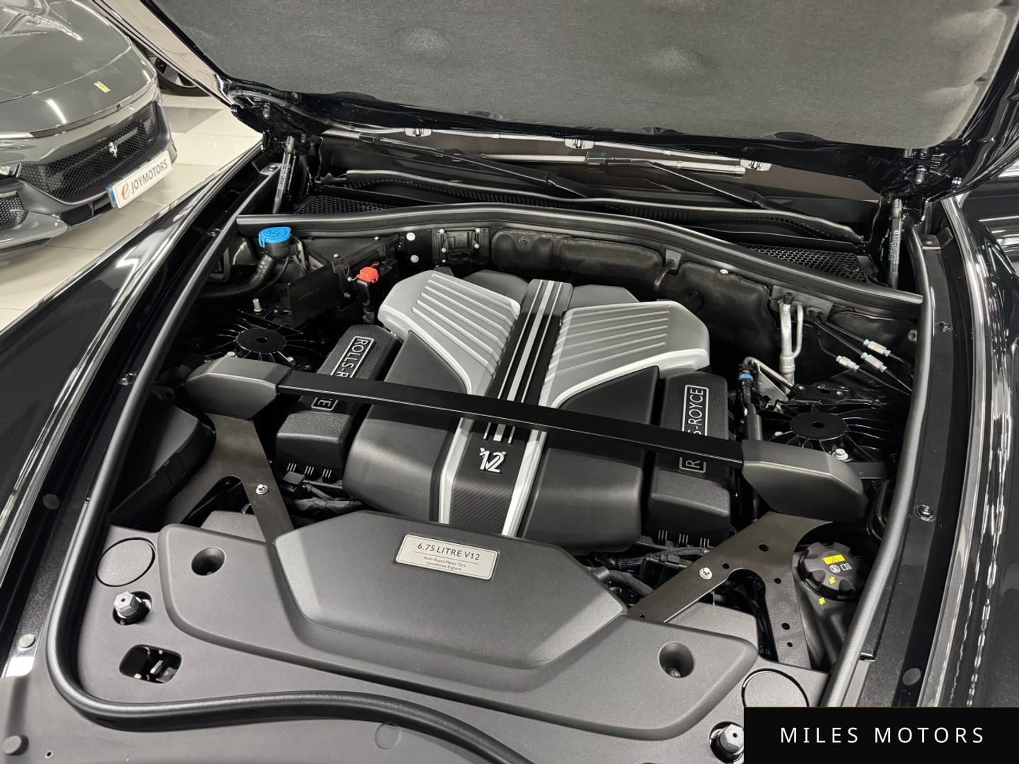 Rolls-Royce Phantom 2021 — миниатюра 5